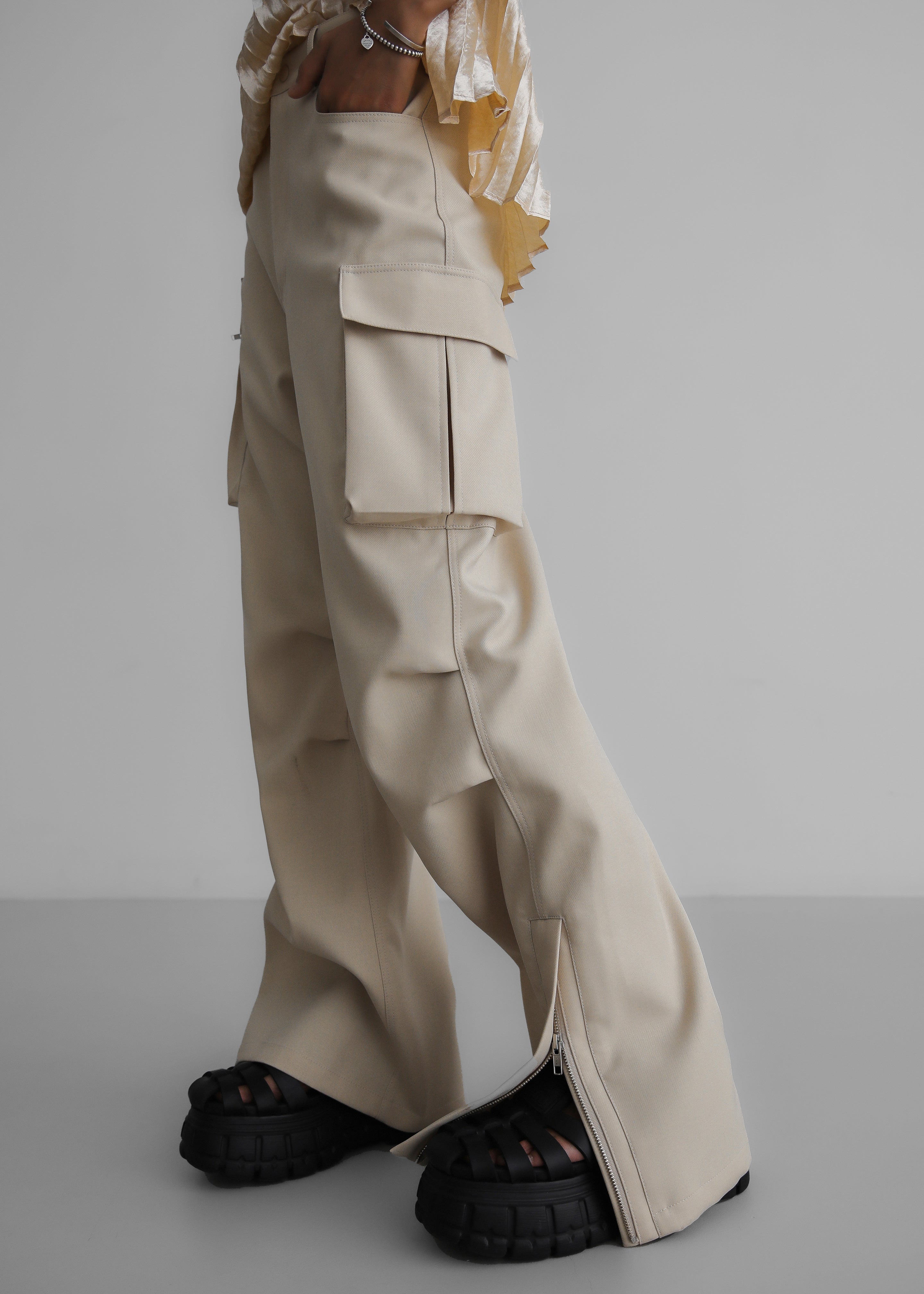 Valo Cargo Pants - Beige - 6