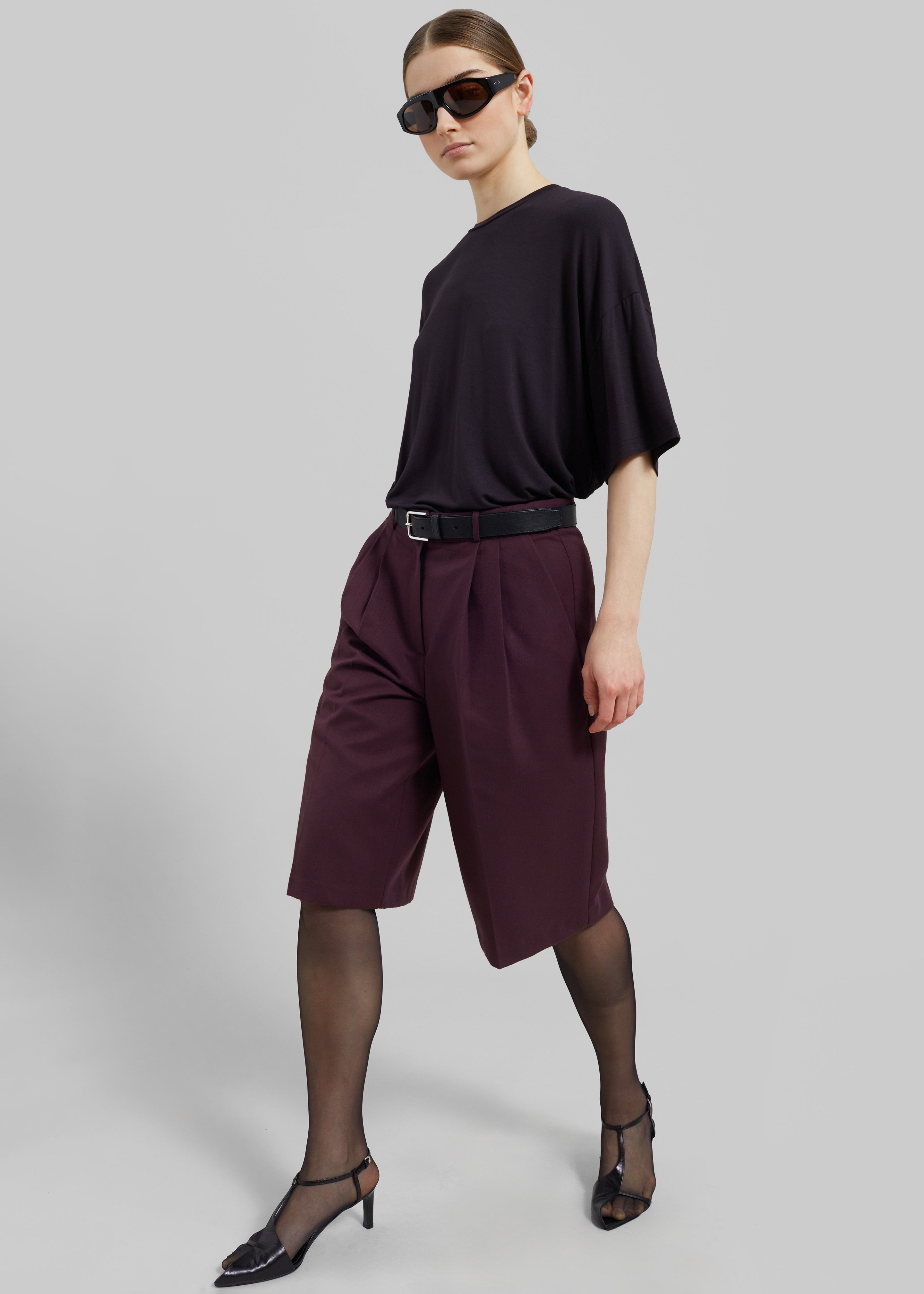 Wilma Pleated Bermuda Shorts - Burgundy - 6