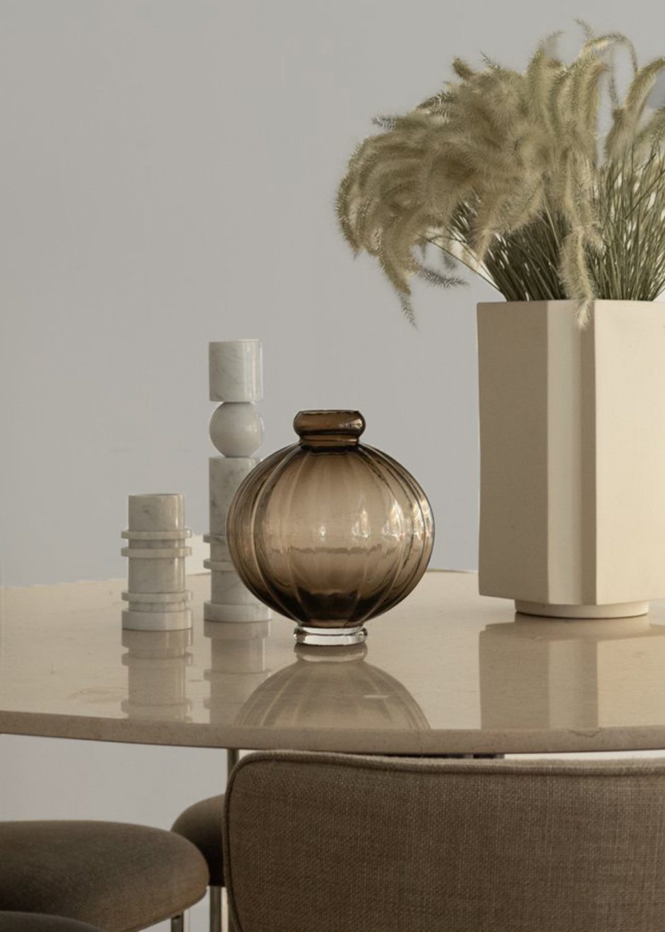 Louise Roe Glass Balloon Vase 01 - Smoke - 3