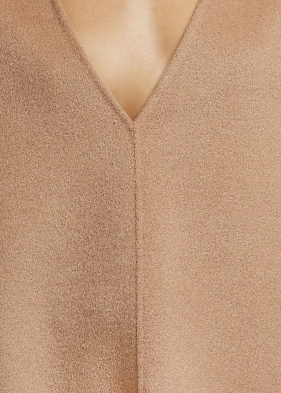 Róhe Jack Pullover Top - Camel - 11