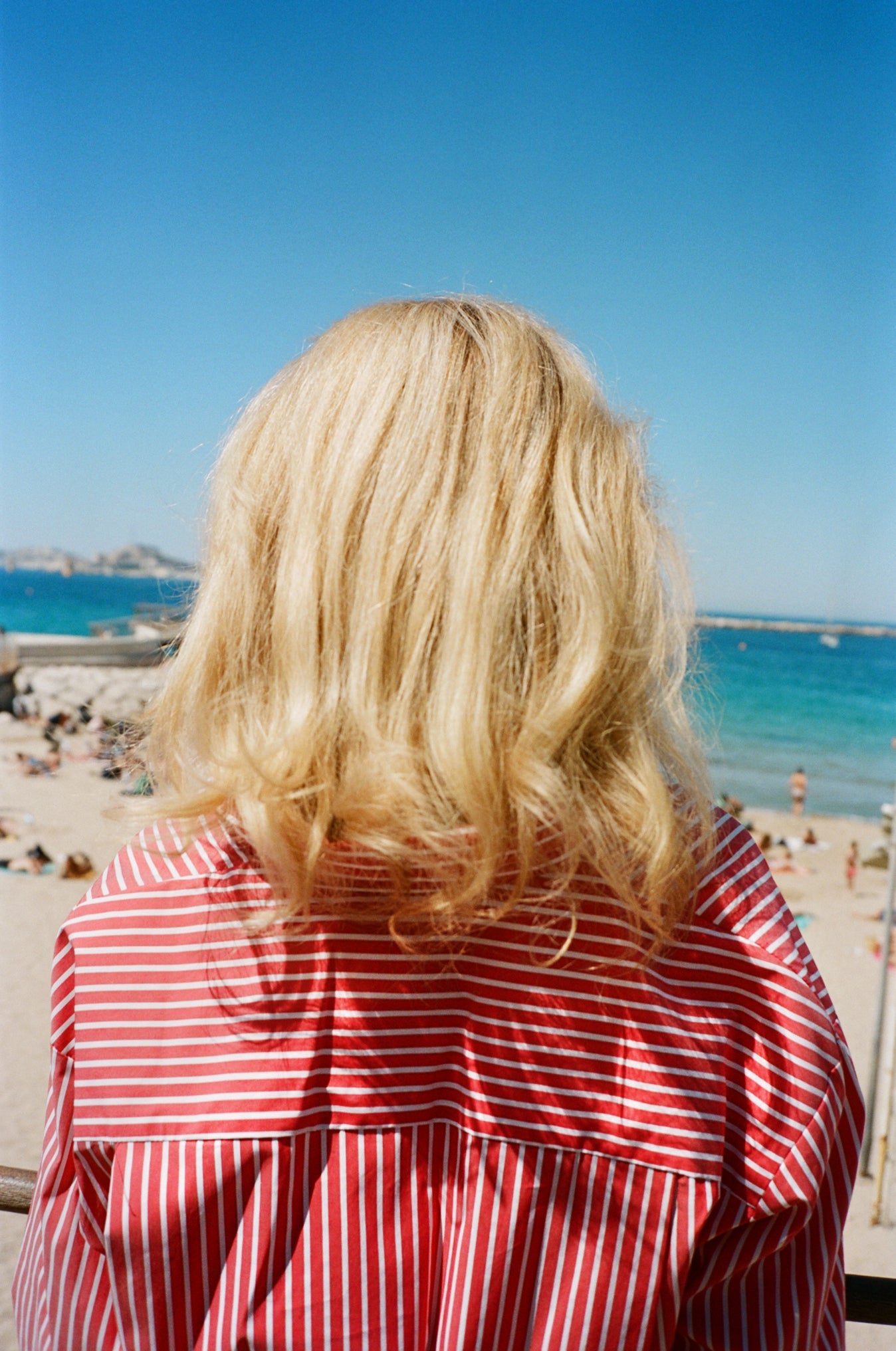 Model Erin Wasson in Marseille wearing the Lui thin stripe shirt 