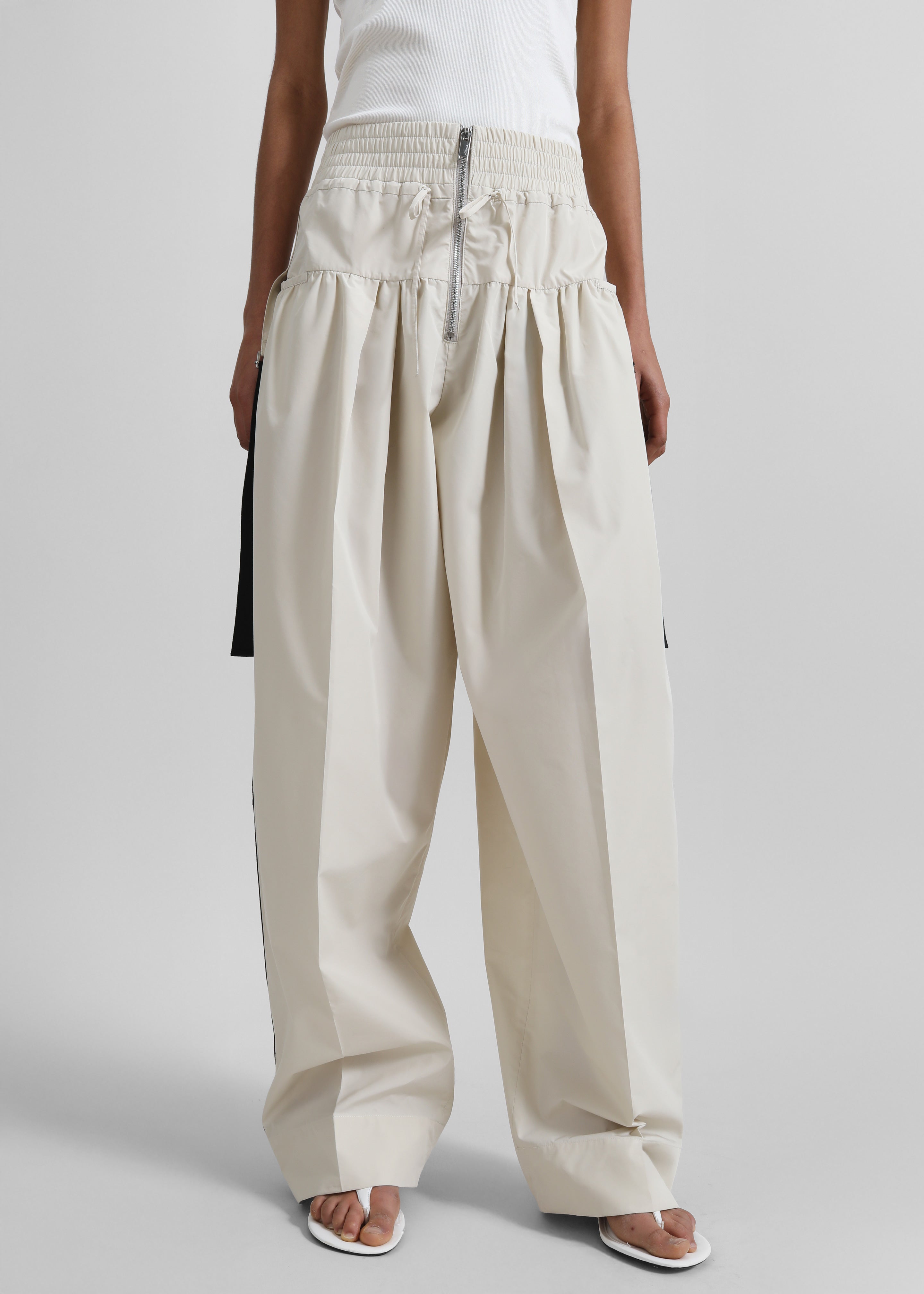 【信頼】 Lim Phillip 3.1 Wide Stone - Pants Pocket Pleated Leg パンツ