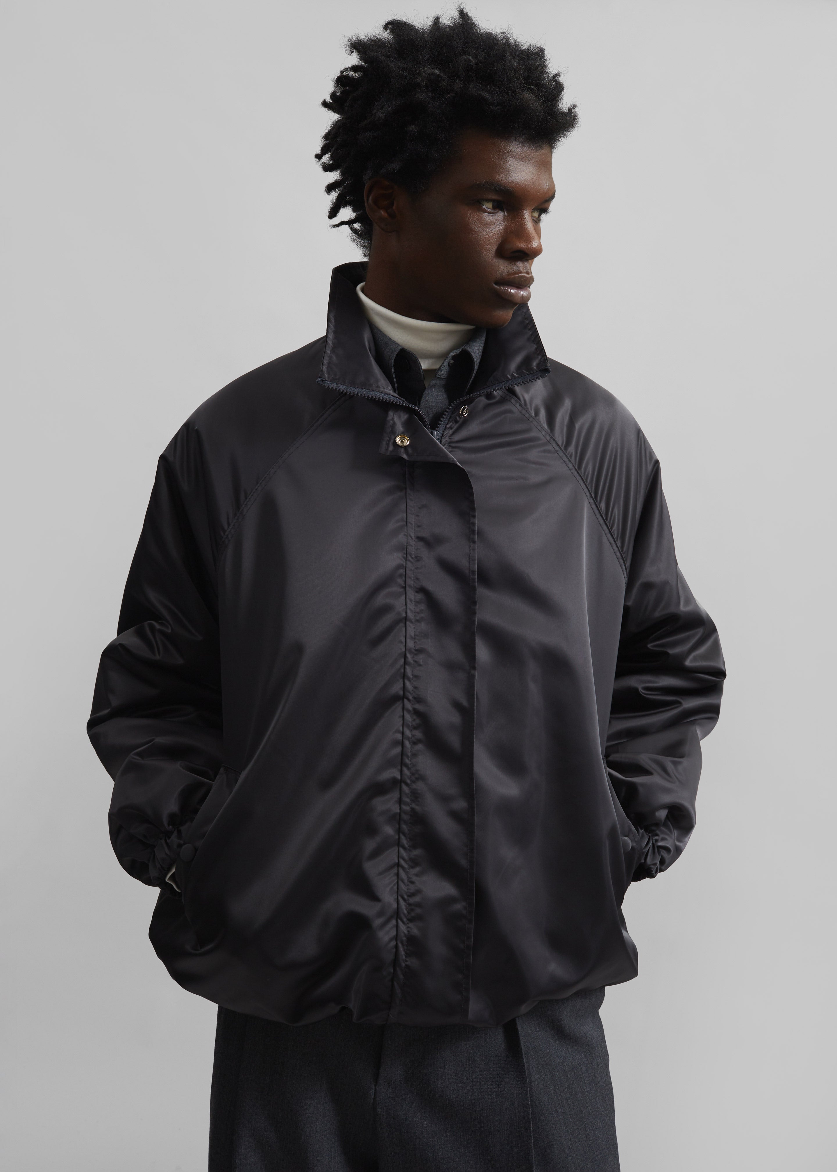 Abel Windbreaker - Black - 7