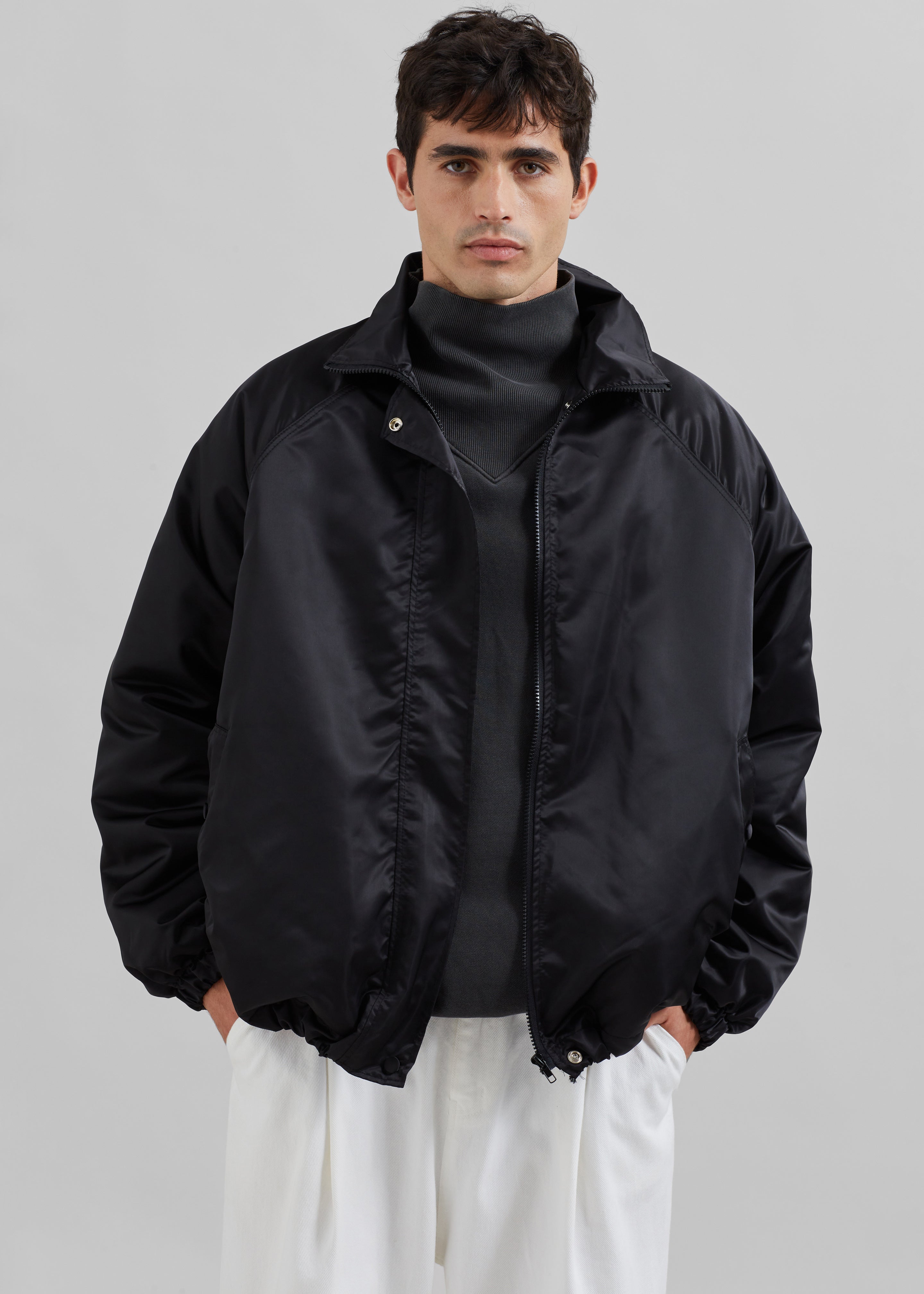 Abel Windbreaker - Black - 4