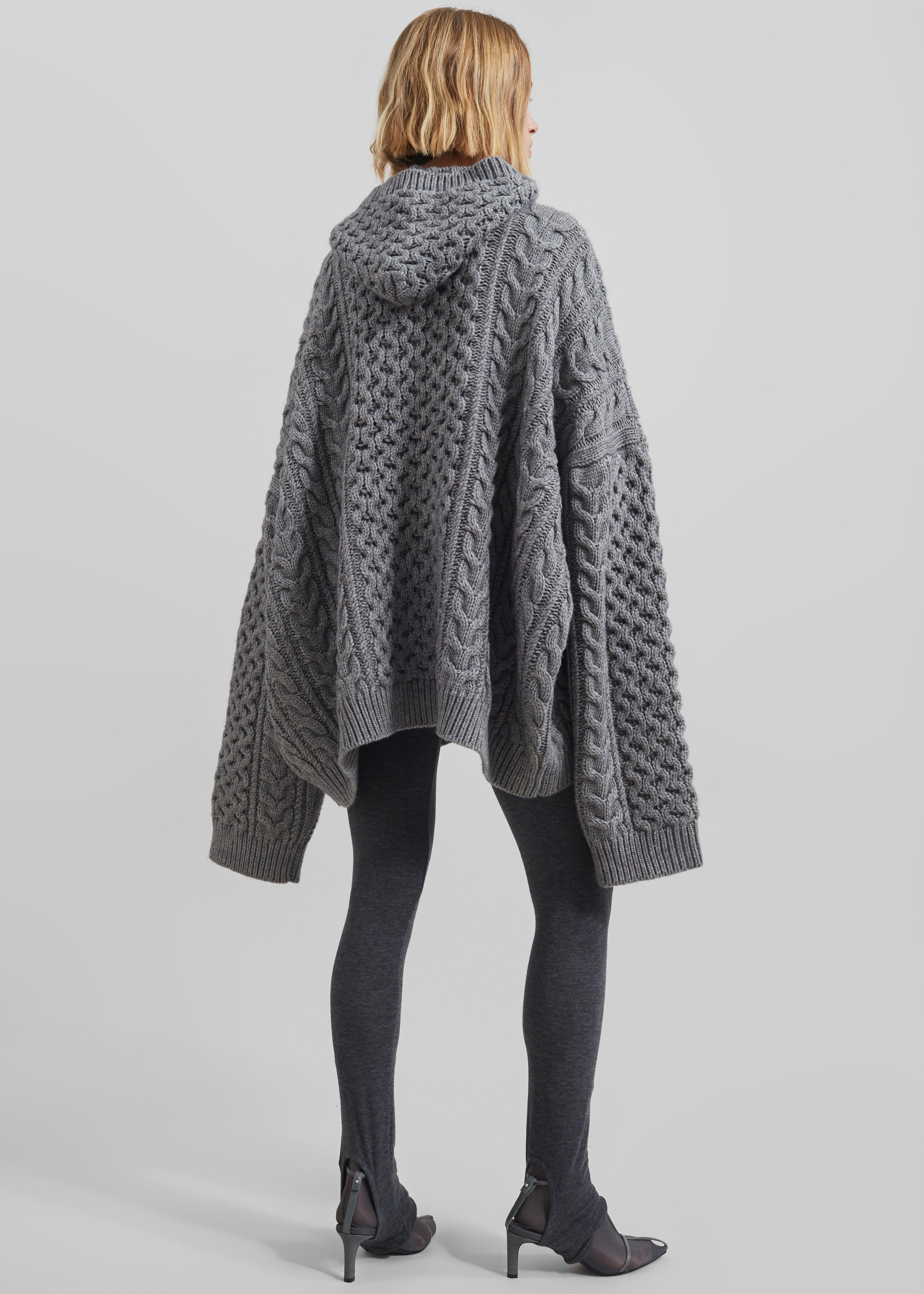 新品未使用　完売品　The Frankie Shop KNIT HOODIE Adare Braided Knit Hoodie - Grey – The Frankie Shop
