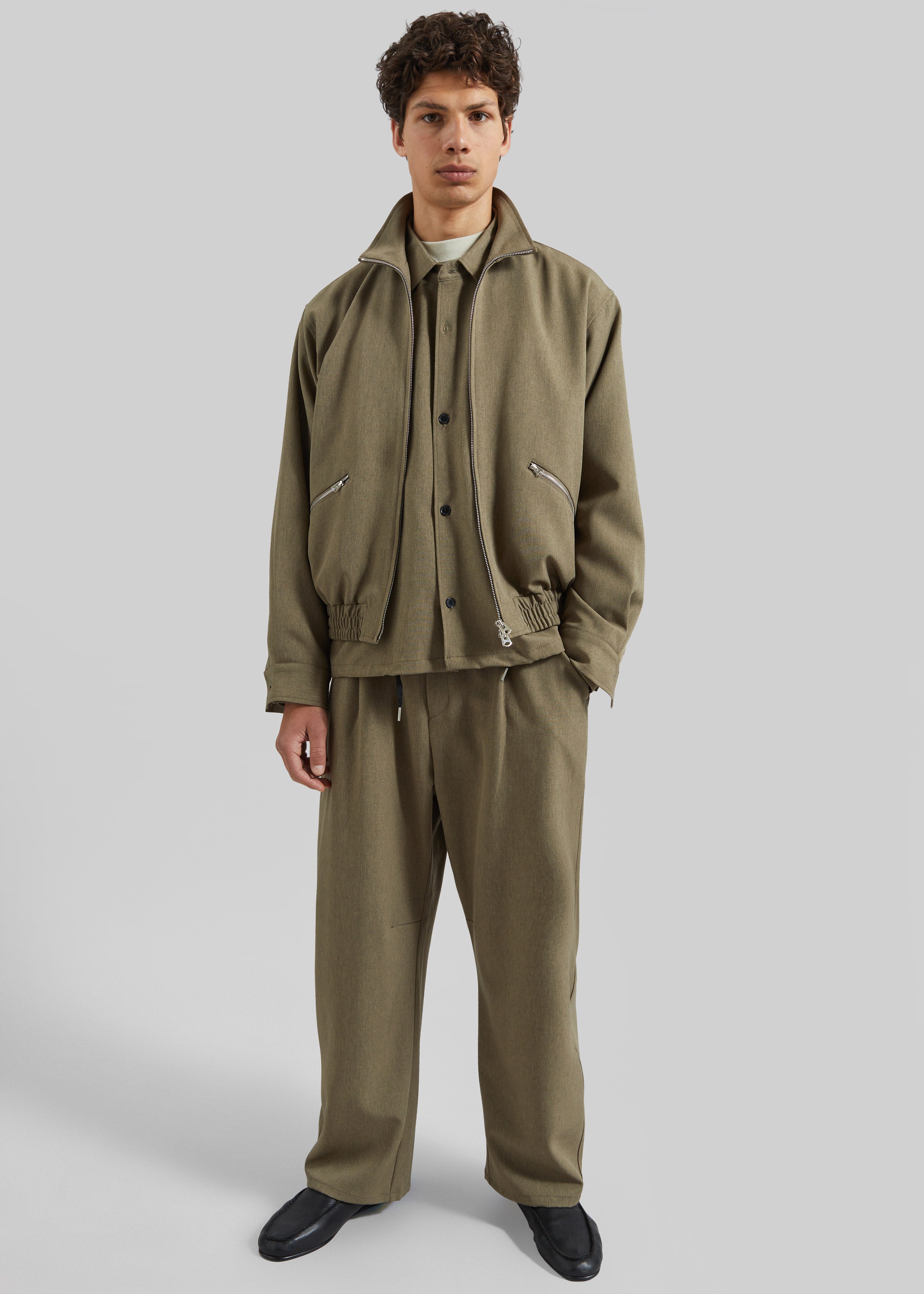 Alessio Straight Trousers - Olive - 7