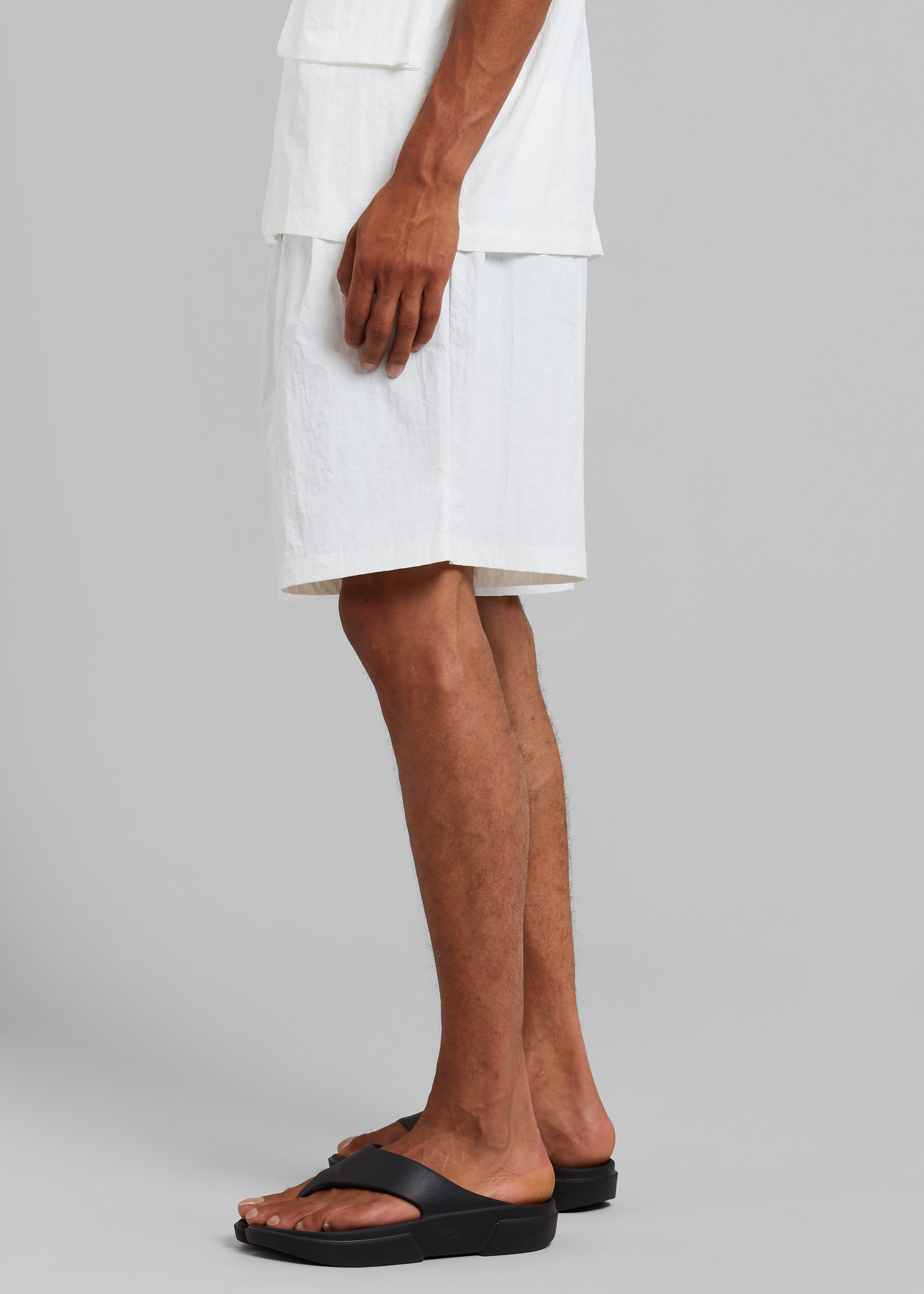 Axel Shorts - White - 6