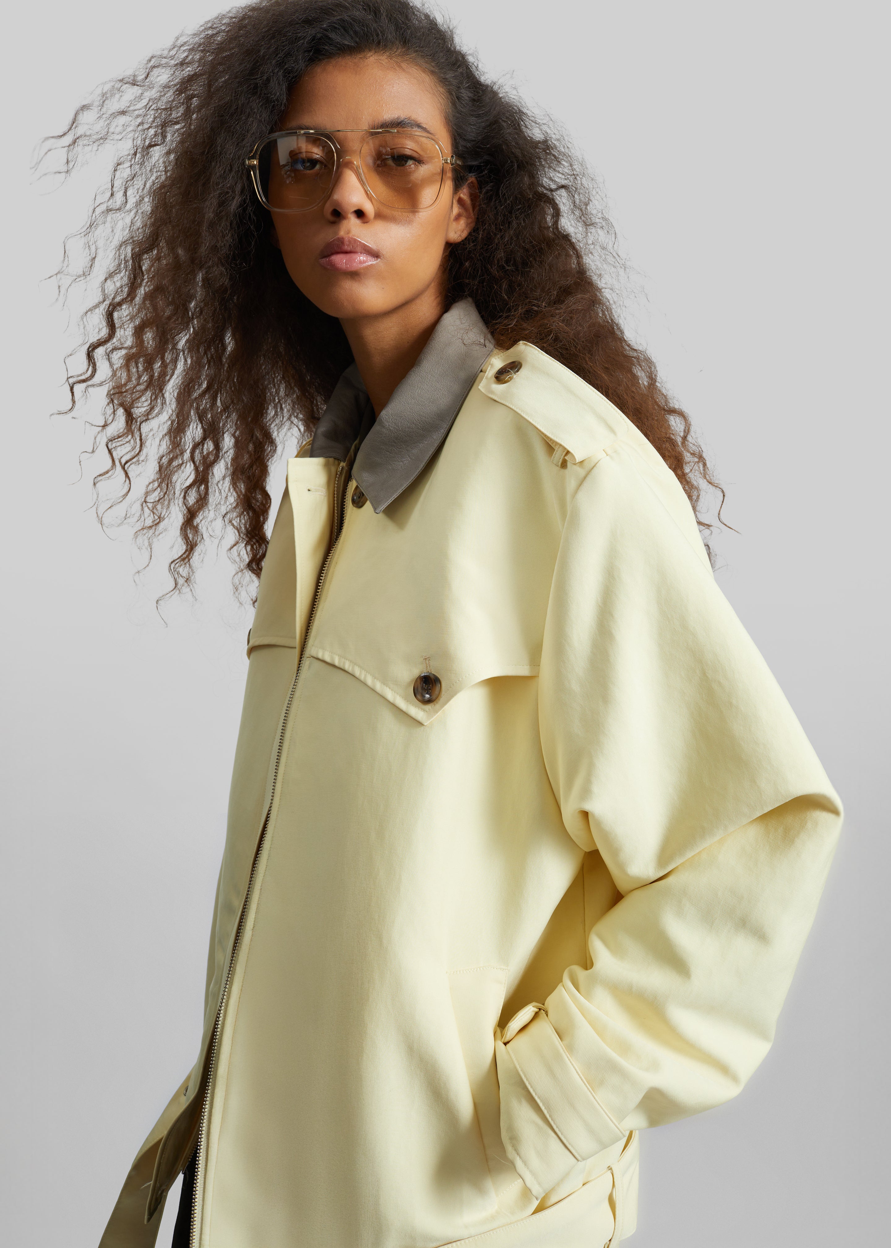 Alleray Short Trench - Yellow – The Frankie Shop Europe