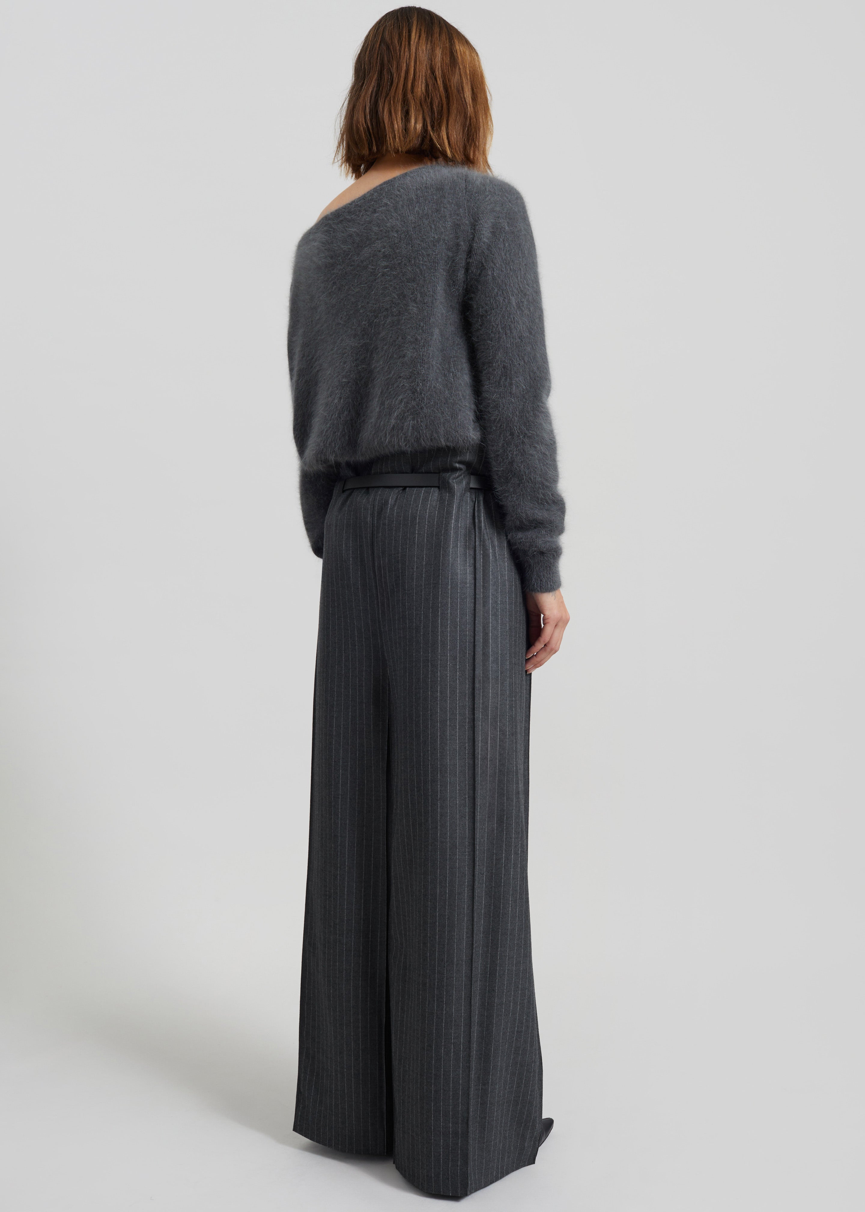 Almere Angora Fuzzy Sweater - Dark Grey - 5