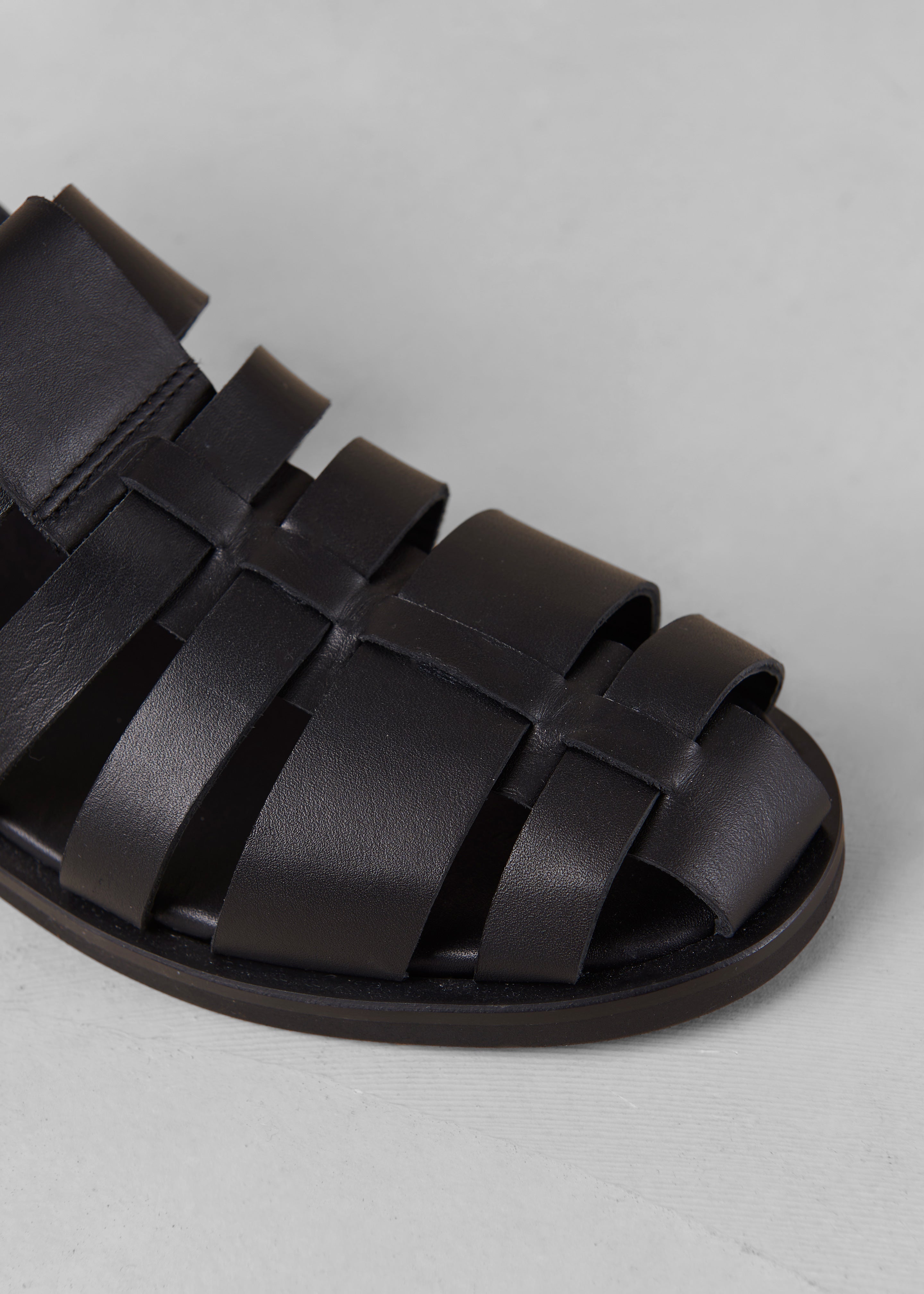 Alohas Perry Leather Sandals - Black - 4
