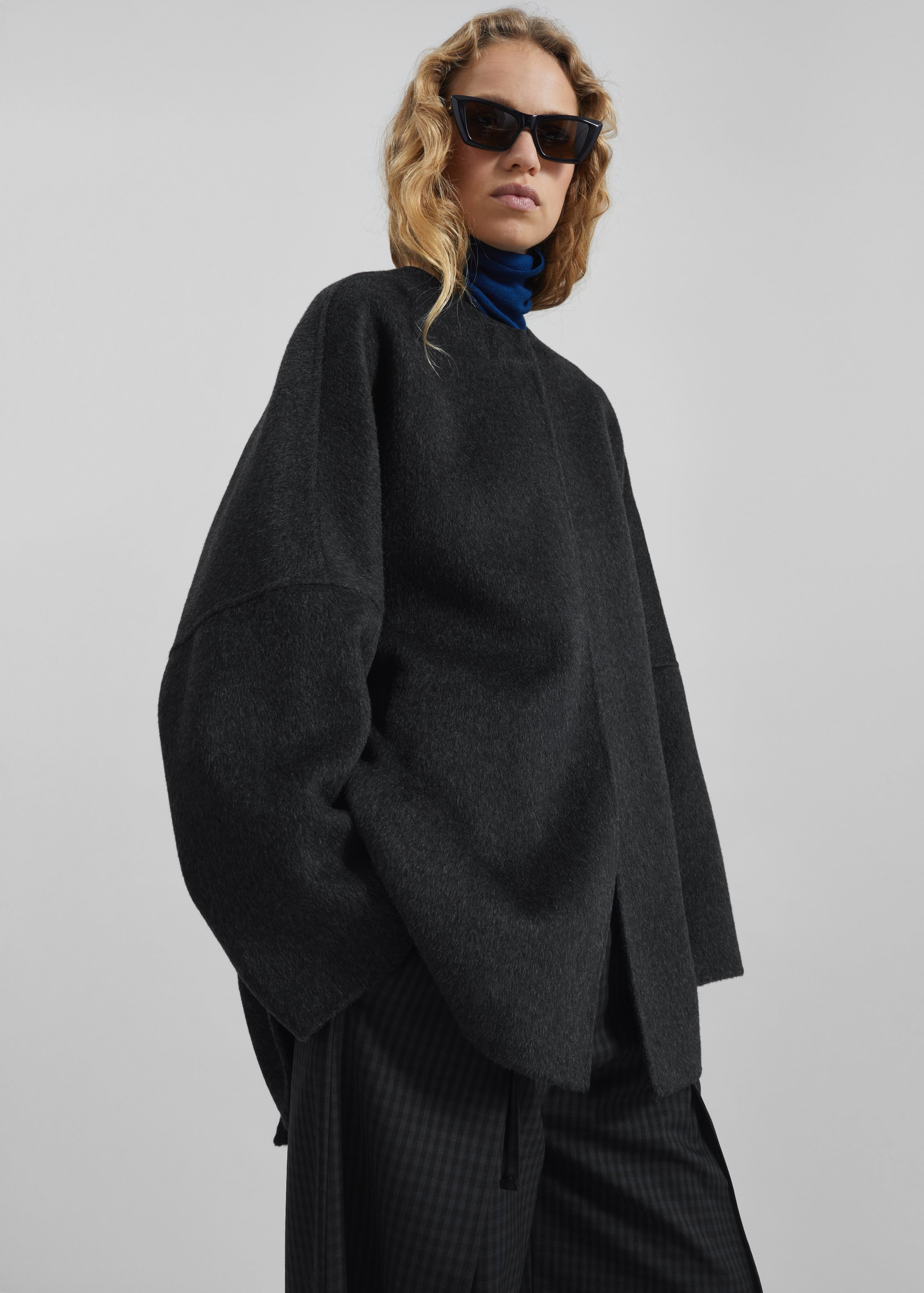 Altdorf Wool Coat - Charcoal - 5