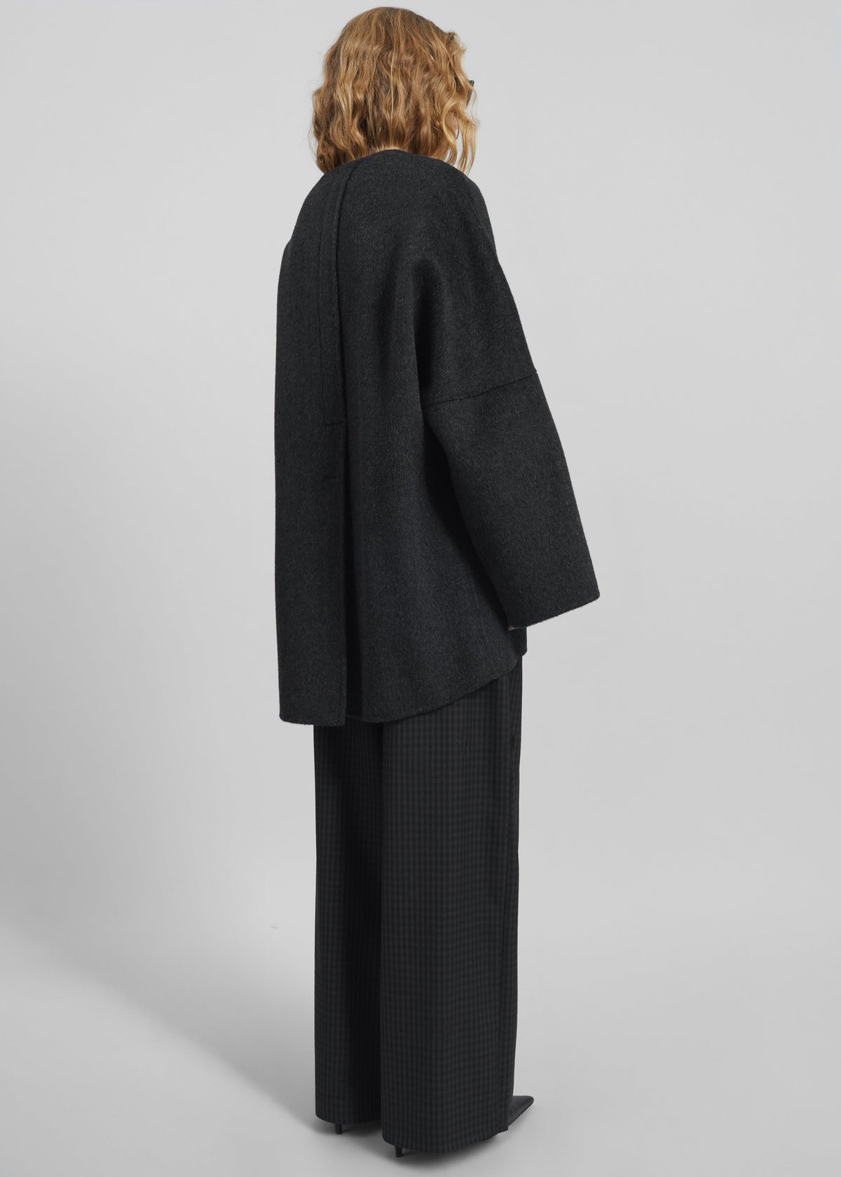 Altdorf Wool Coat - Charcoal - 6