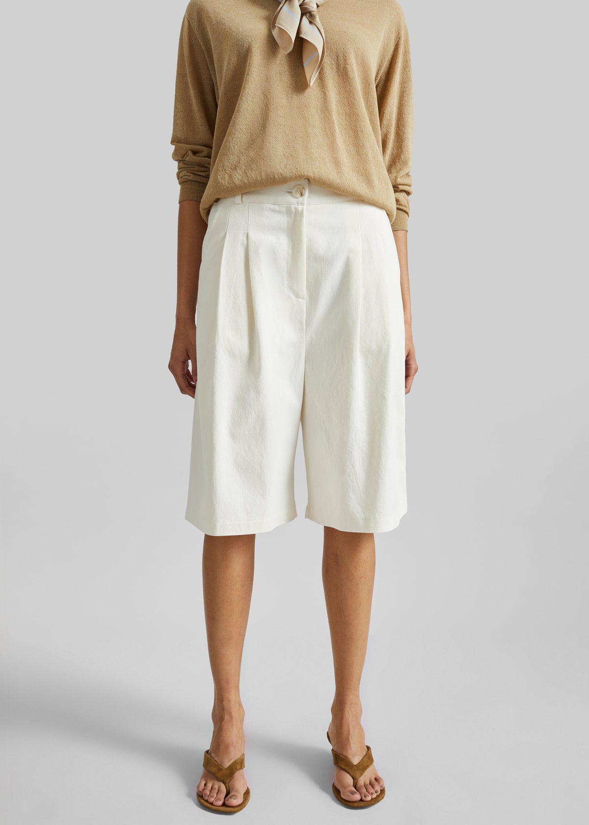 Altea Pleated Bermuda Shorts - Ivory - 5