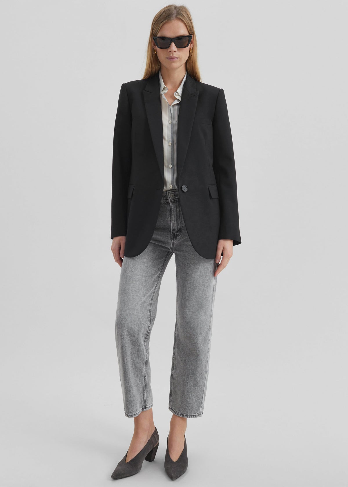 Amelia Tailored Blazer - Black - 3