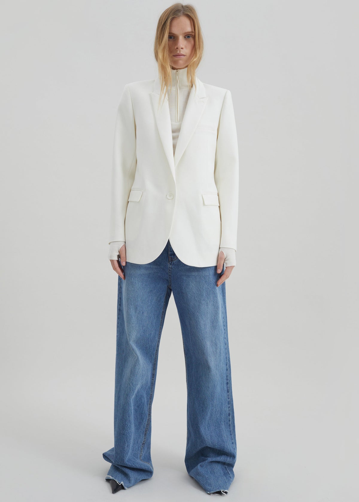 Amelia Tailored Blazer - White - 2
