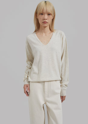 Ames V Neck Sweater - Oat Melange