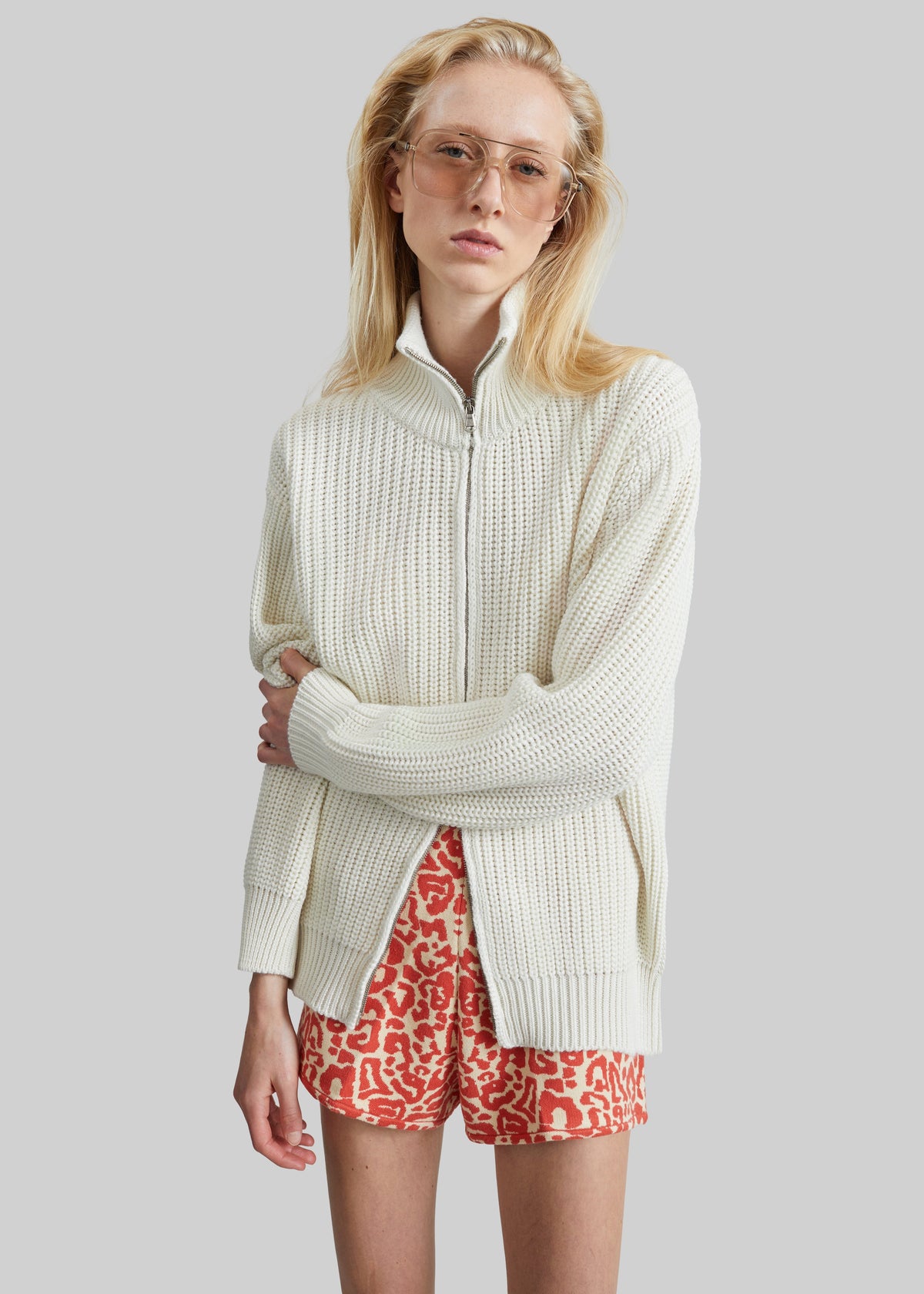 Amish Supplies Zip-Up Ribbed Knit Cardigan - White