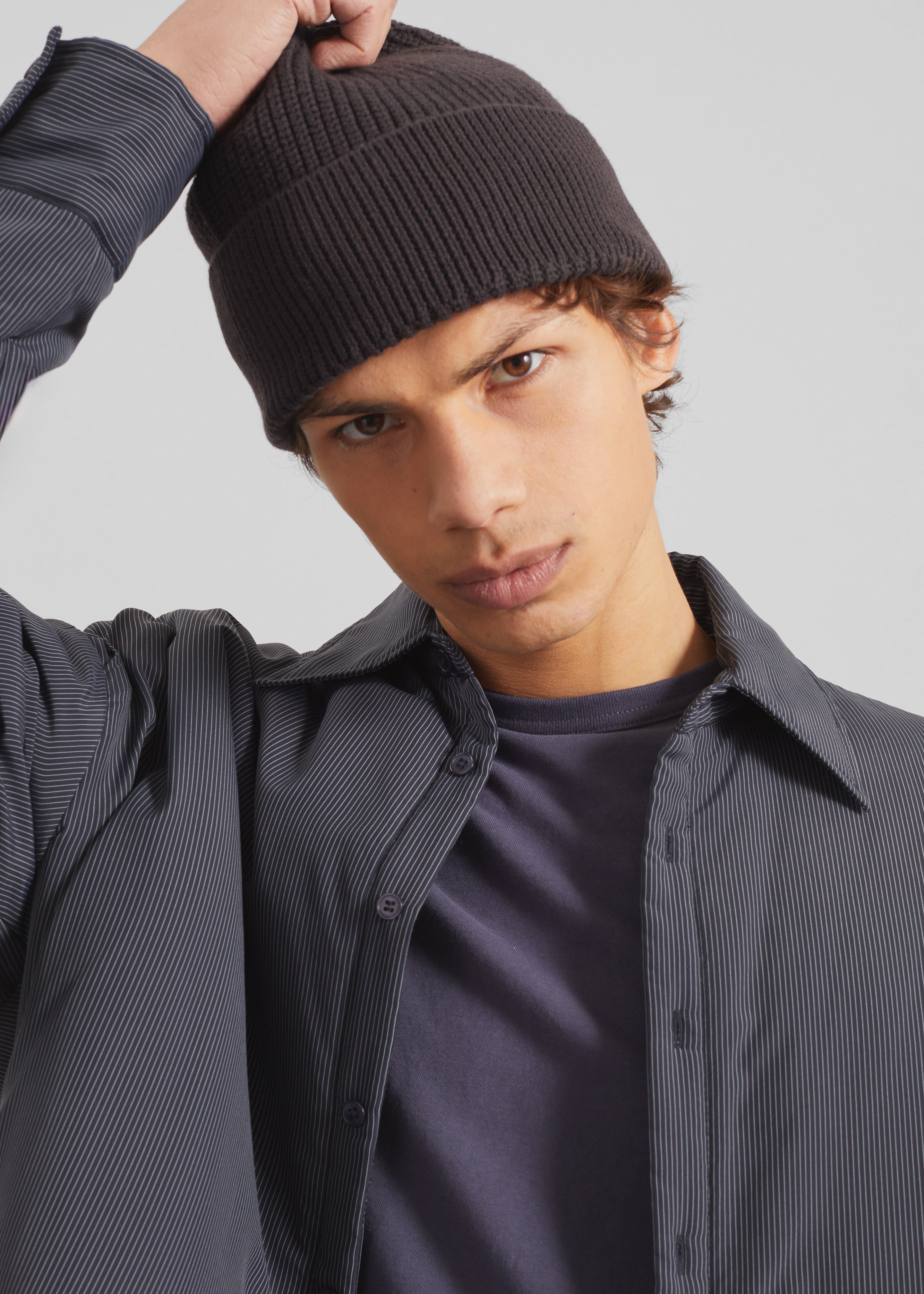 Amo Wool Beanie - Dark Plum - 8