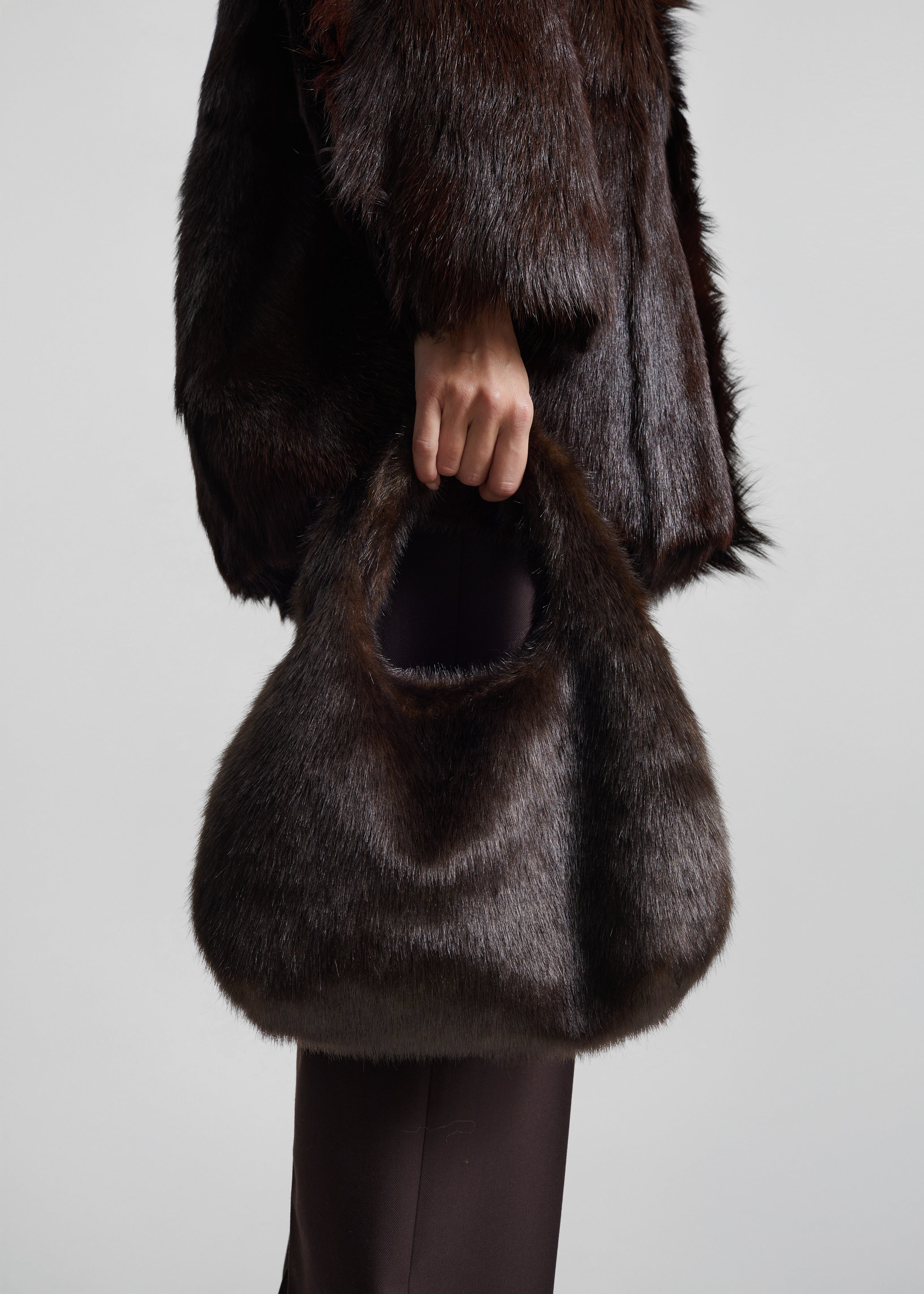 Amomento Fur Tote Bag - Dark Brown - 2