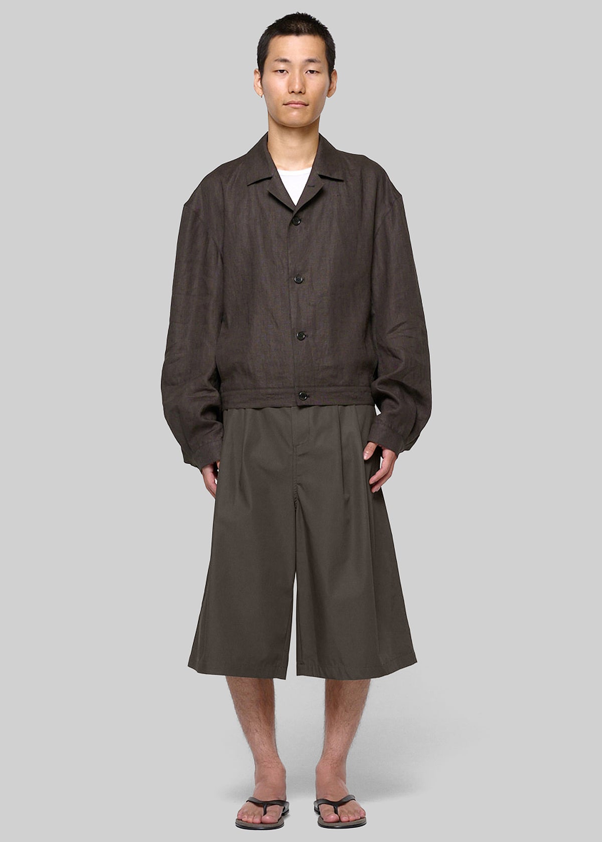 Amomento Two Tuck Wide Shorts - Brown - 7