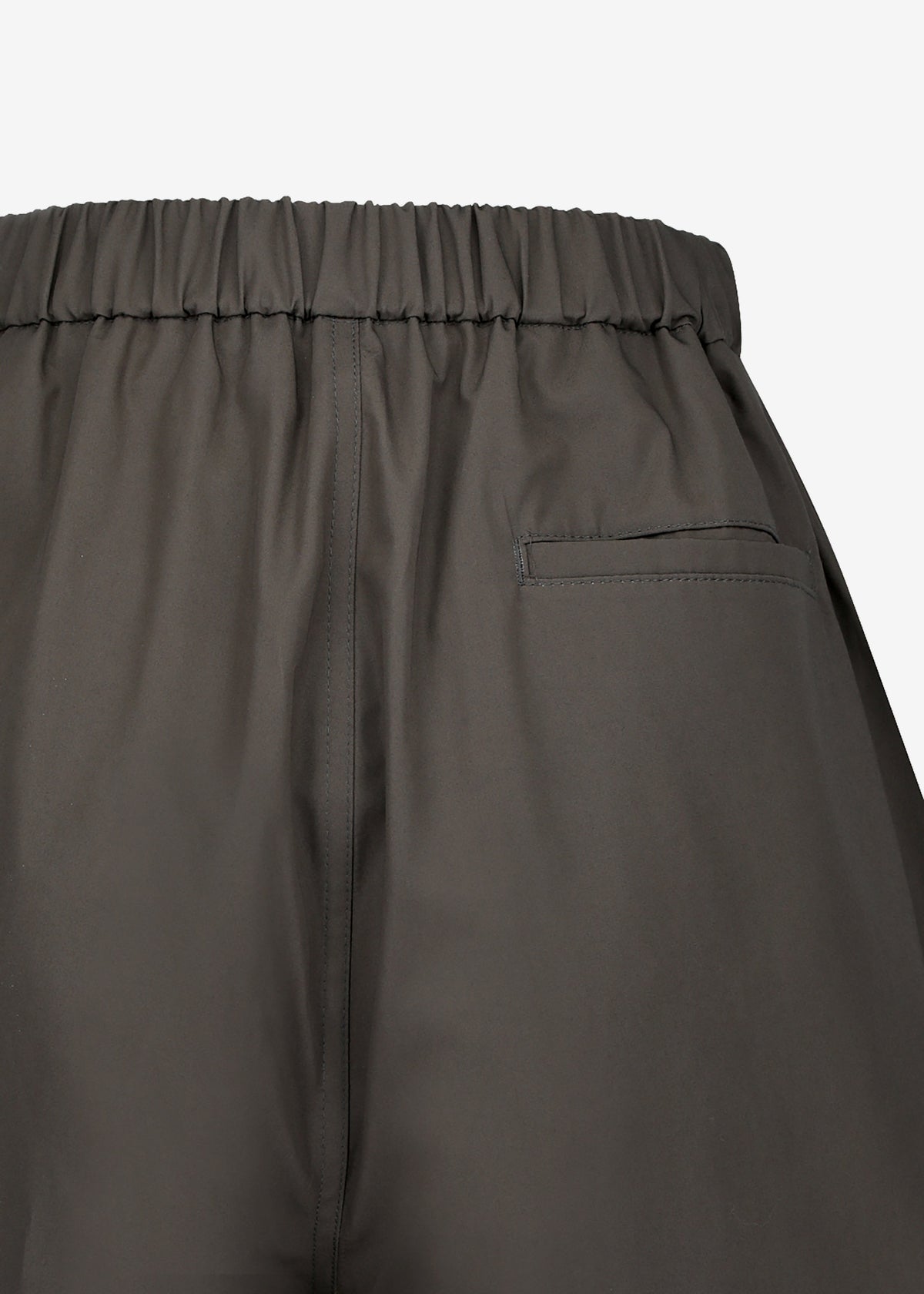 Amomento Two Tuck Wide Shorts - Brown - 10