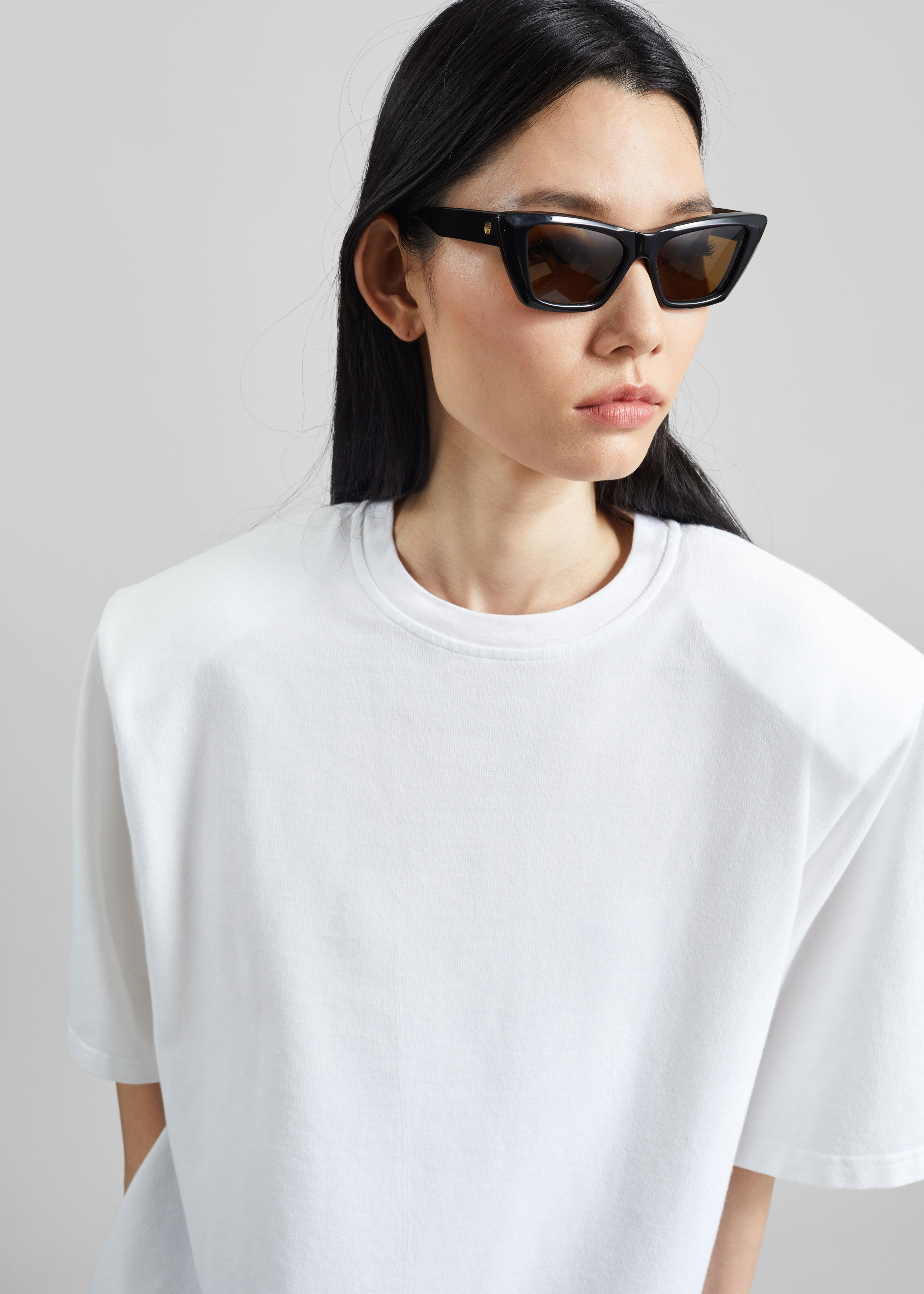 Anira Padded T-Shirt - White - 2