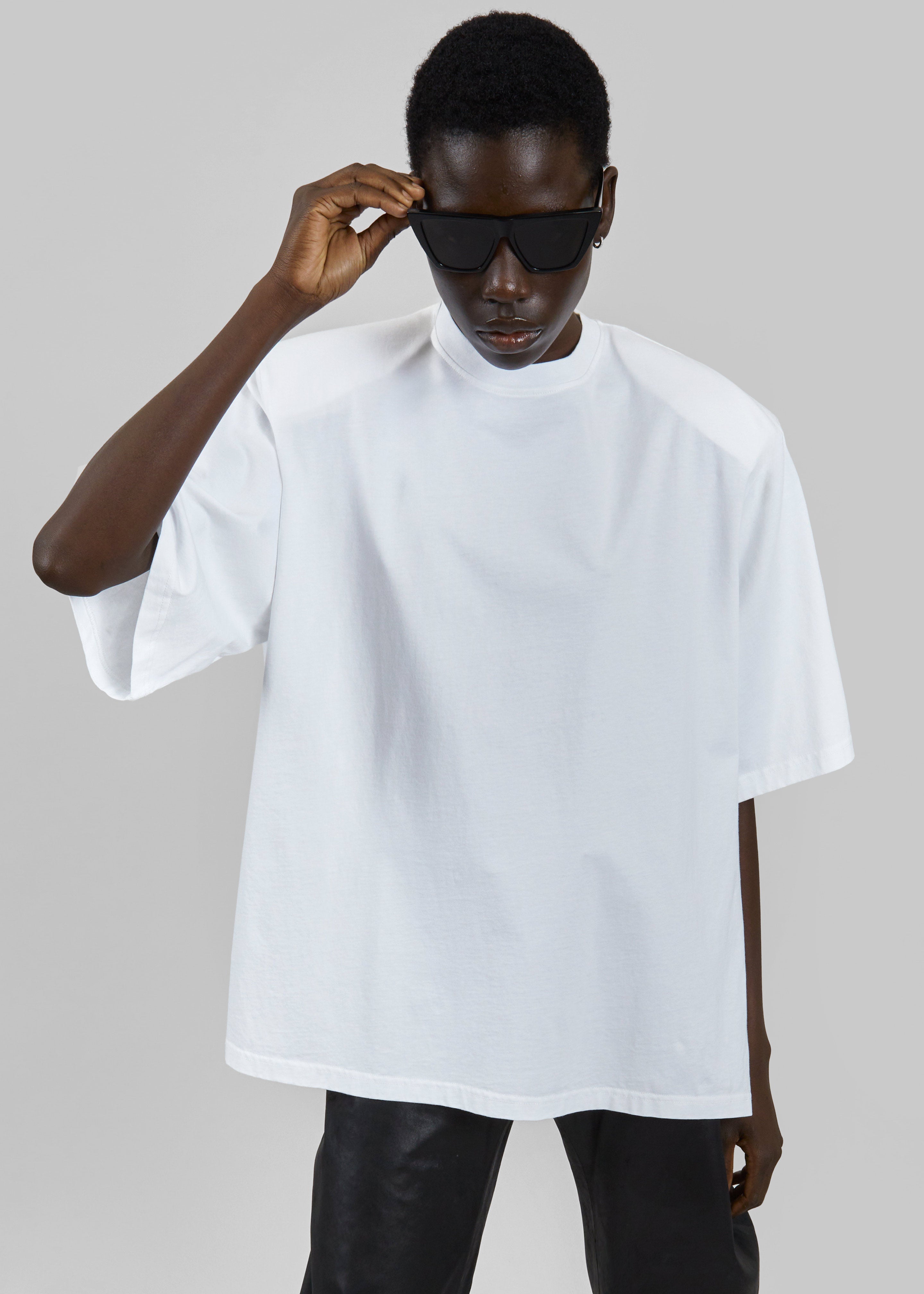 Anira Padded T-Shirt - White - 7