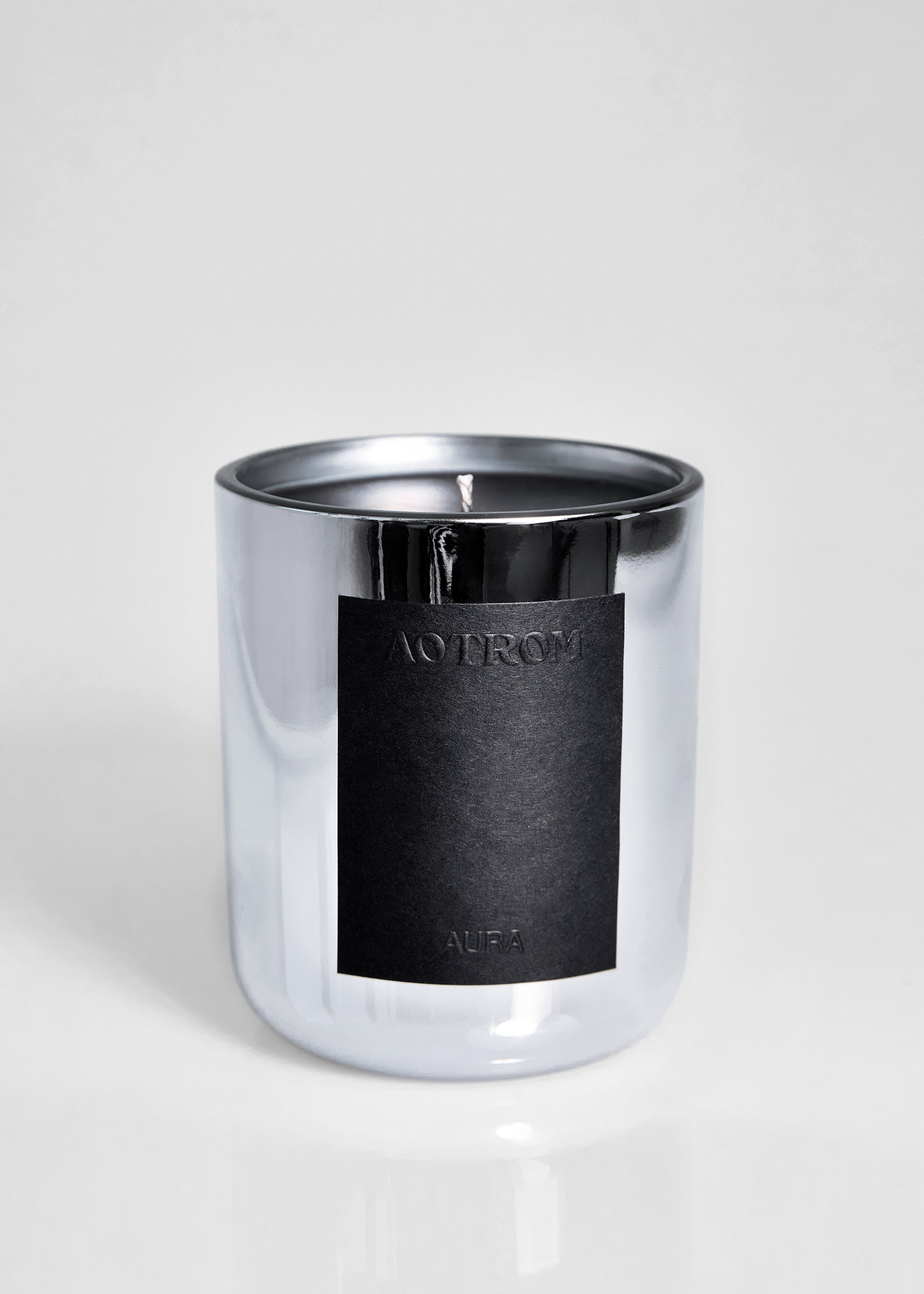 AOTROM Aura Candle - Silver - 2