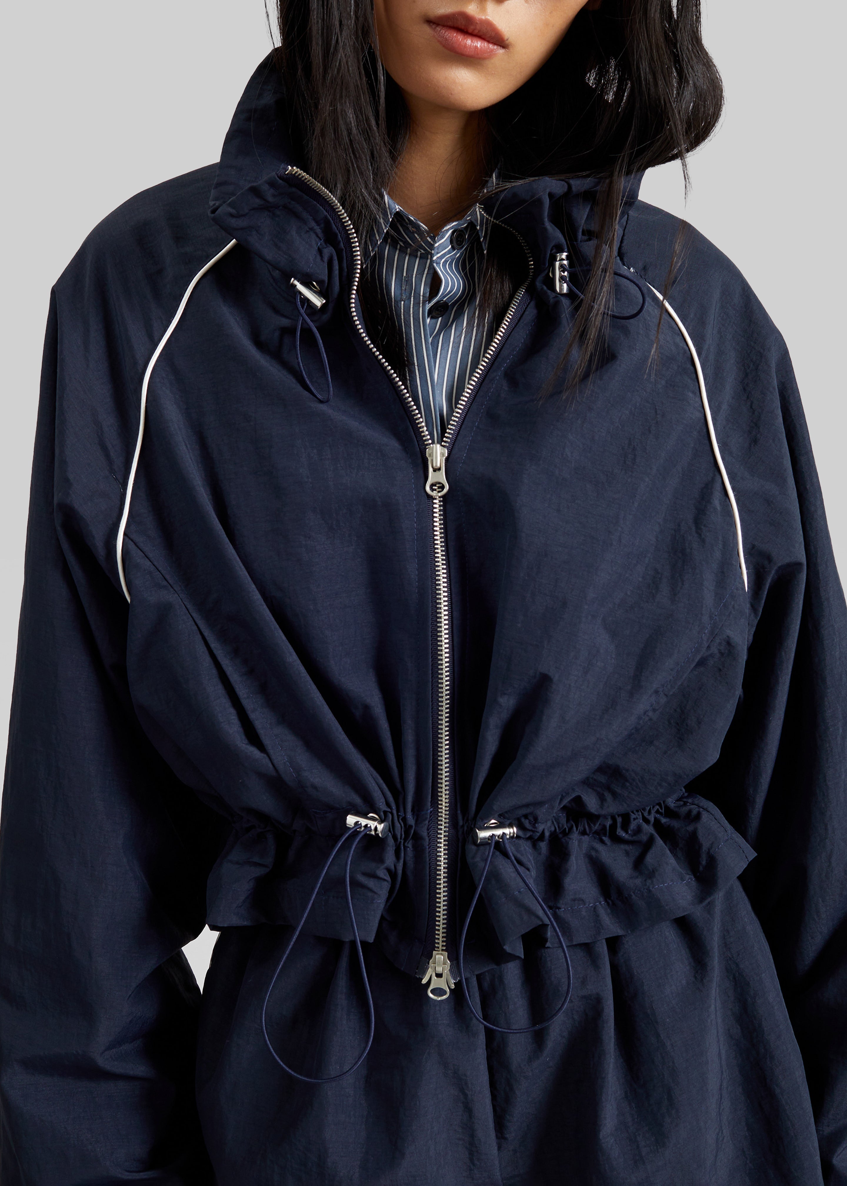 Arizona Drawstring Track Jacket - Navy – The Frankie Shop Europe