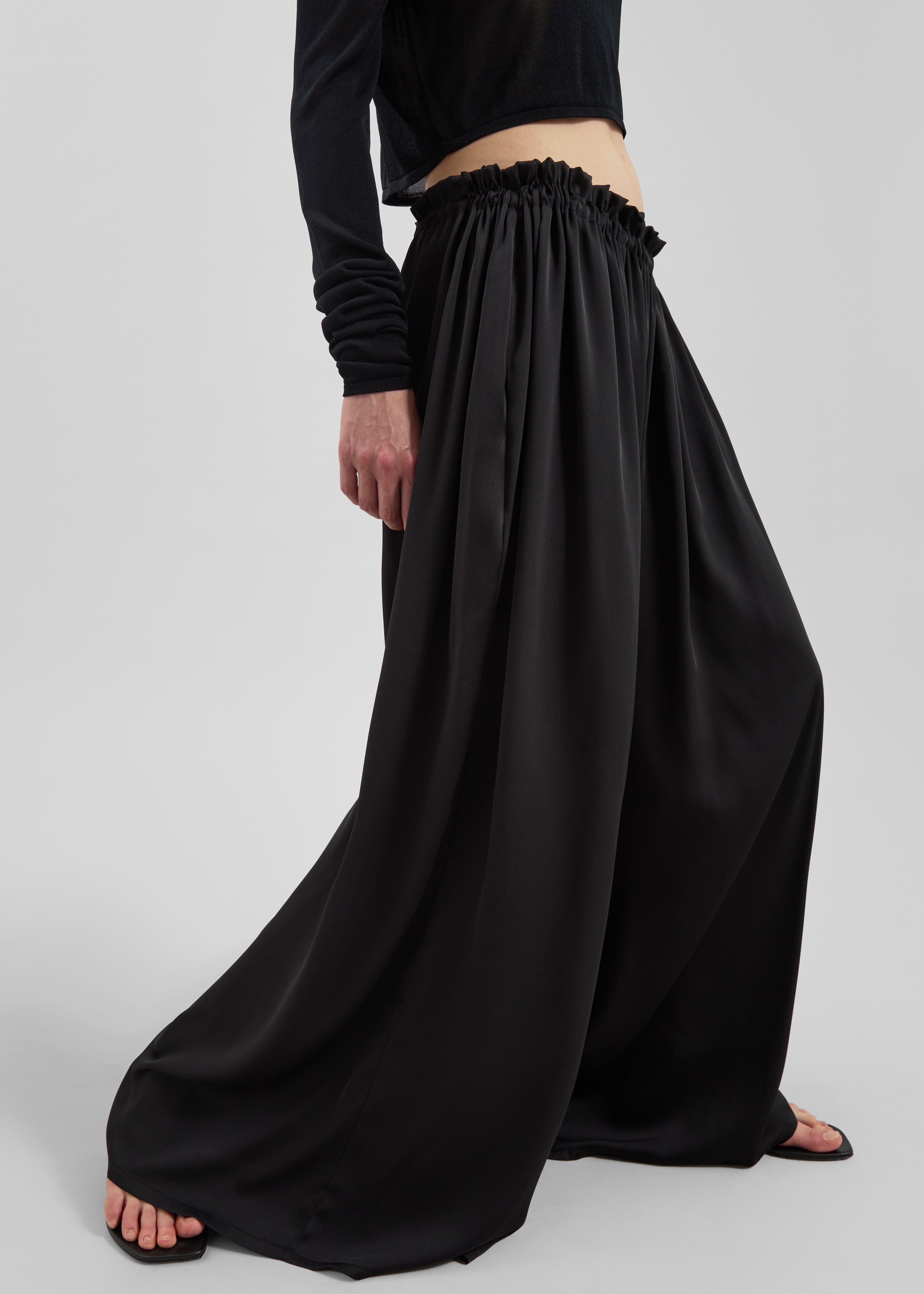 Women's Pants, Jeans, Skirts, Shorts – Page 2 – The Frankie