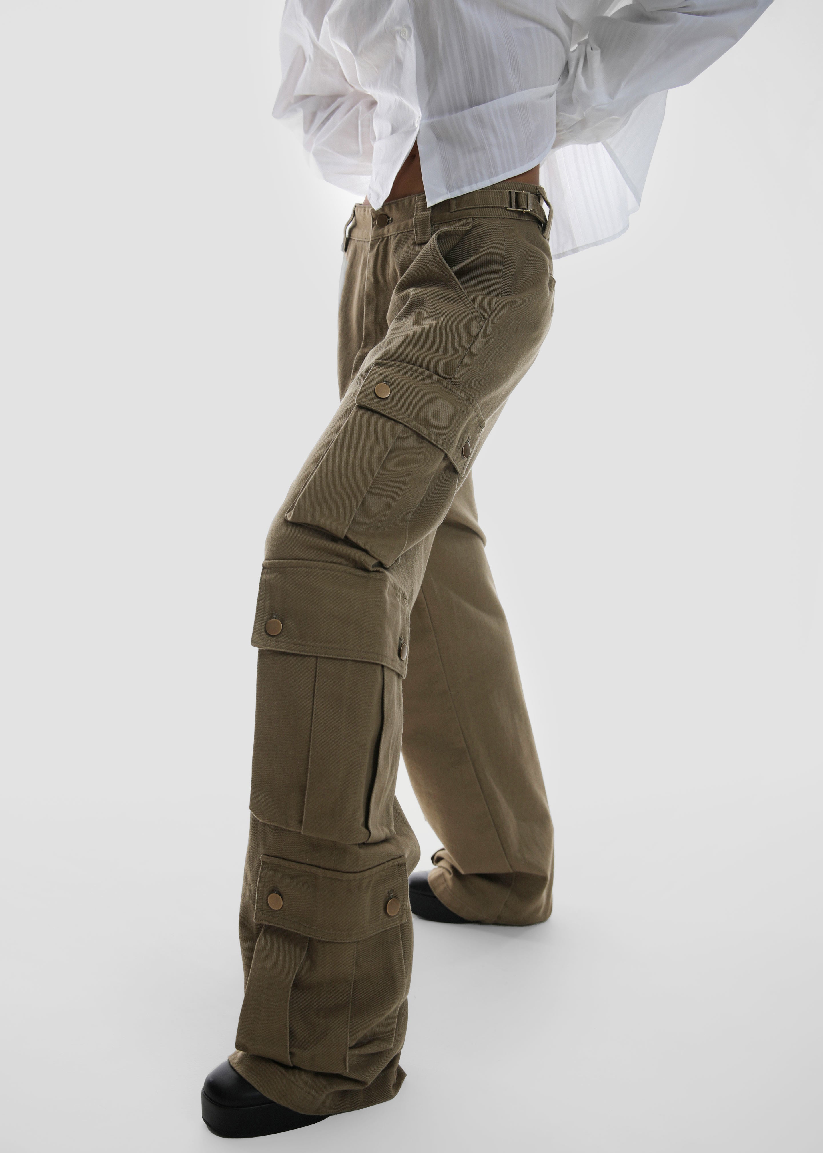 Arlon Cargo Pants - Khaki - 3