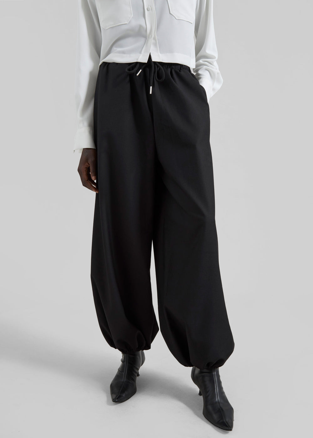 Aubray Balloon Pants - Black - 1