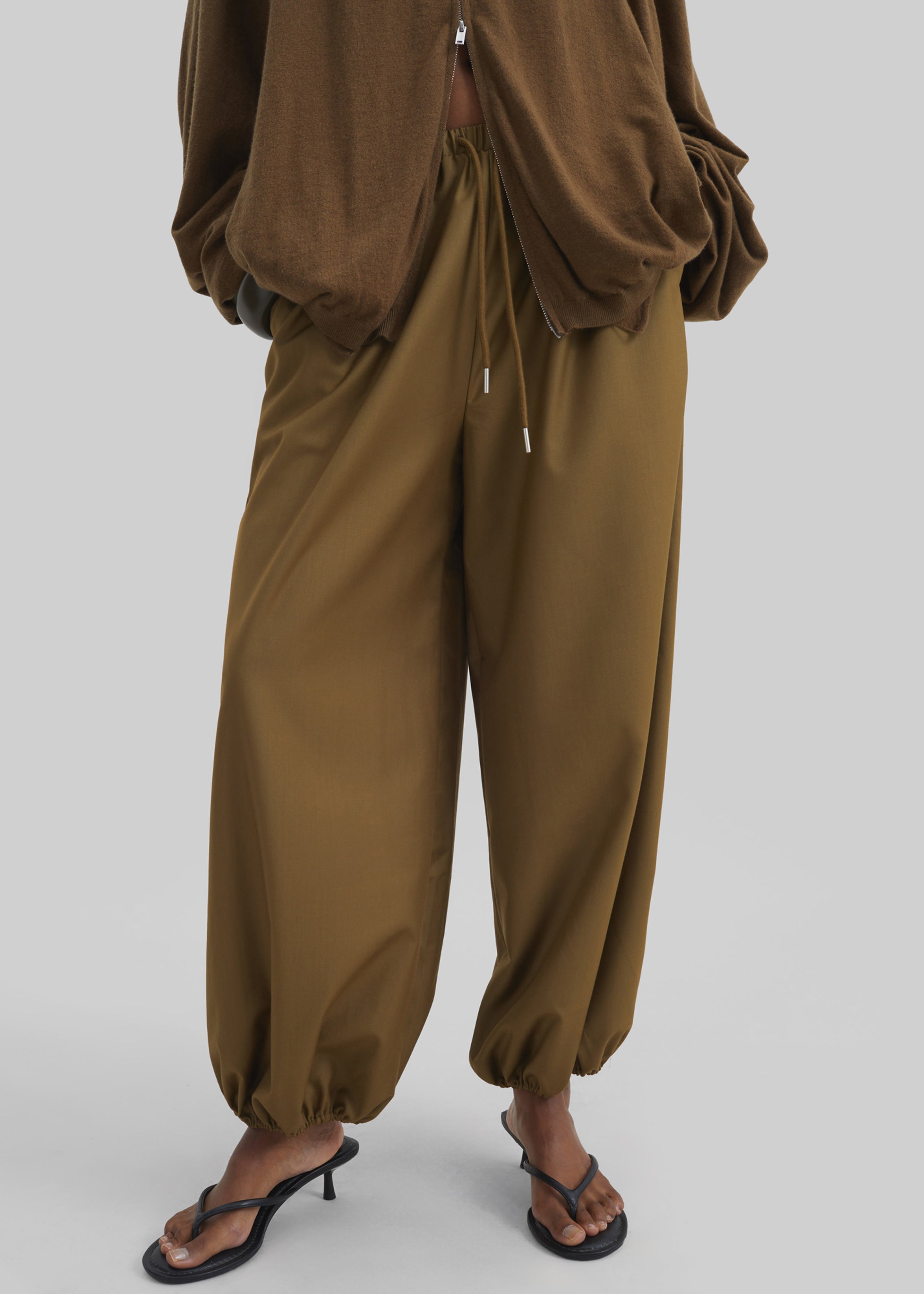 Aubray Balloon Pants - Olive Brown - 3