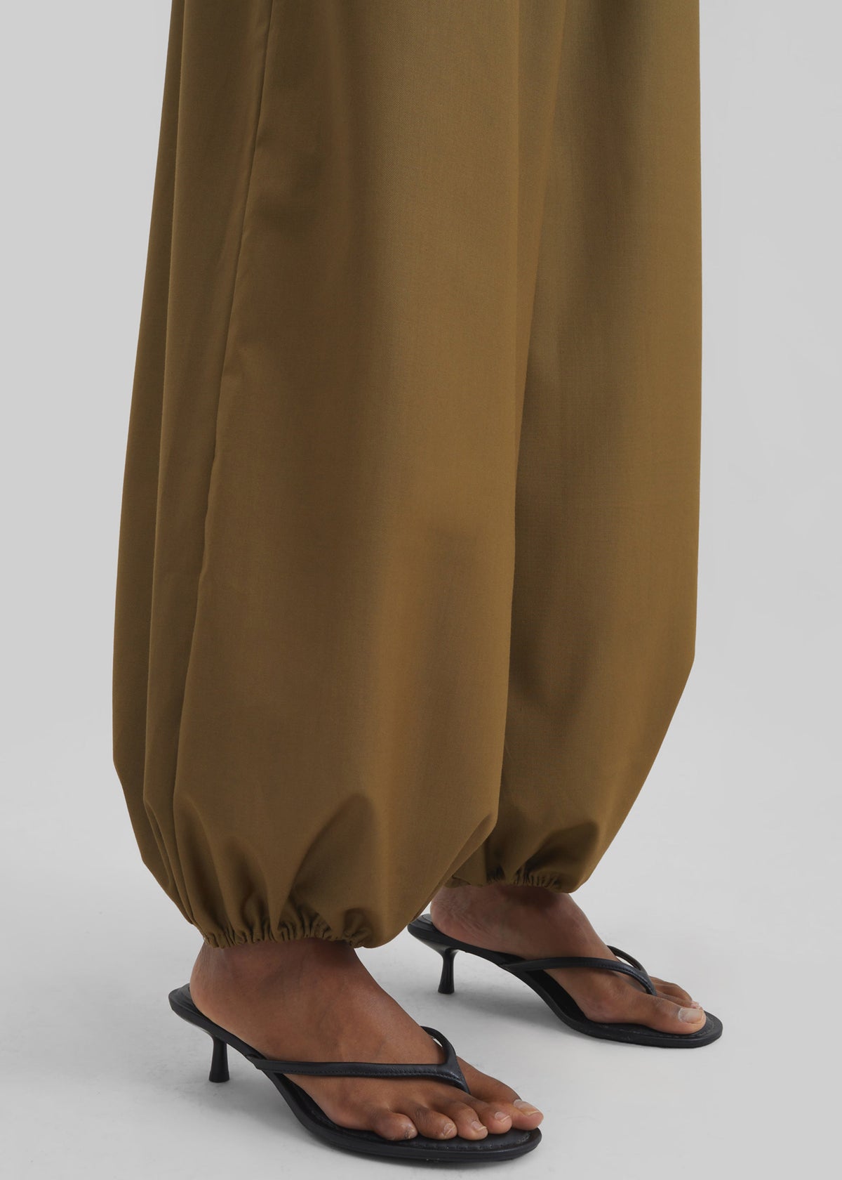Aubray Balloon Pants - Olive Brown - 4