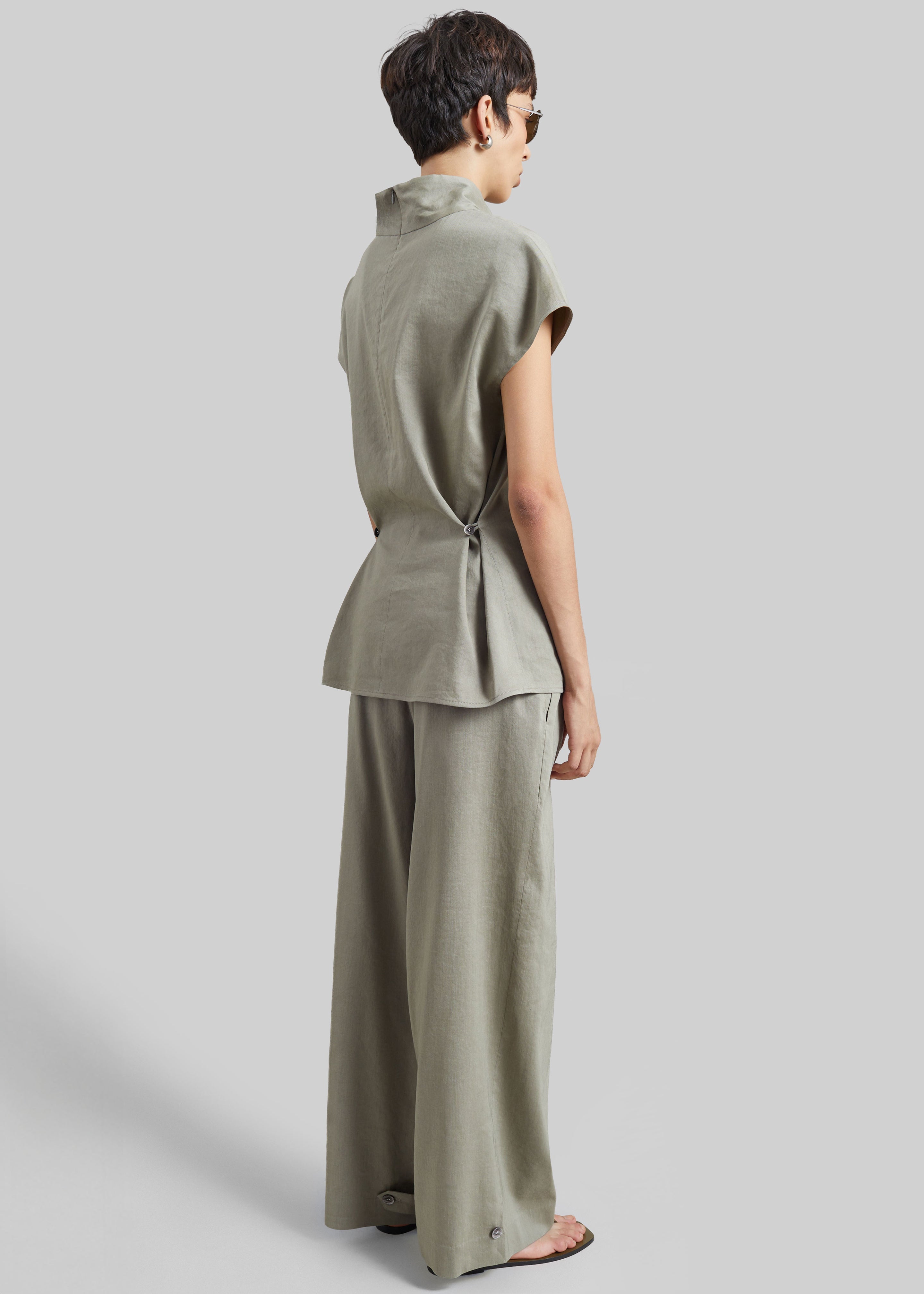 Auray Adjustable Back Top - Olive - 5