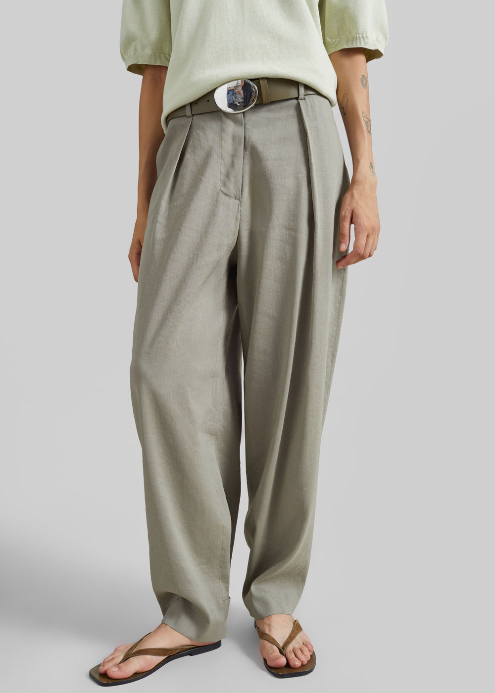 Auray Pleated Trousers - Olive - 1