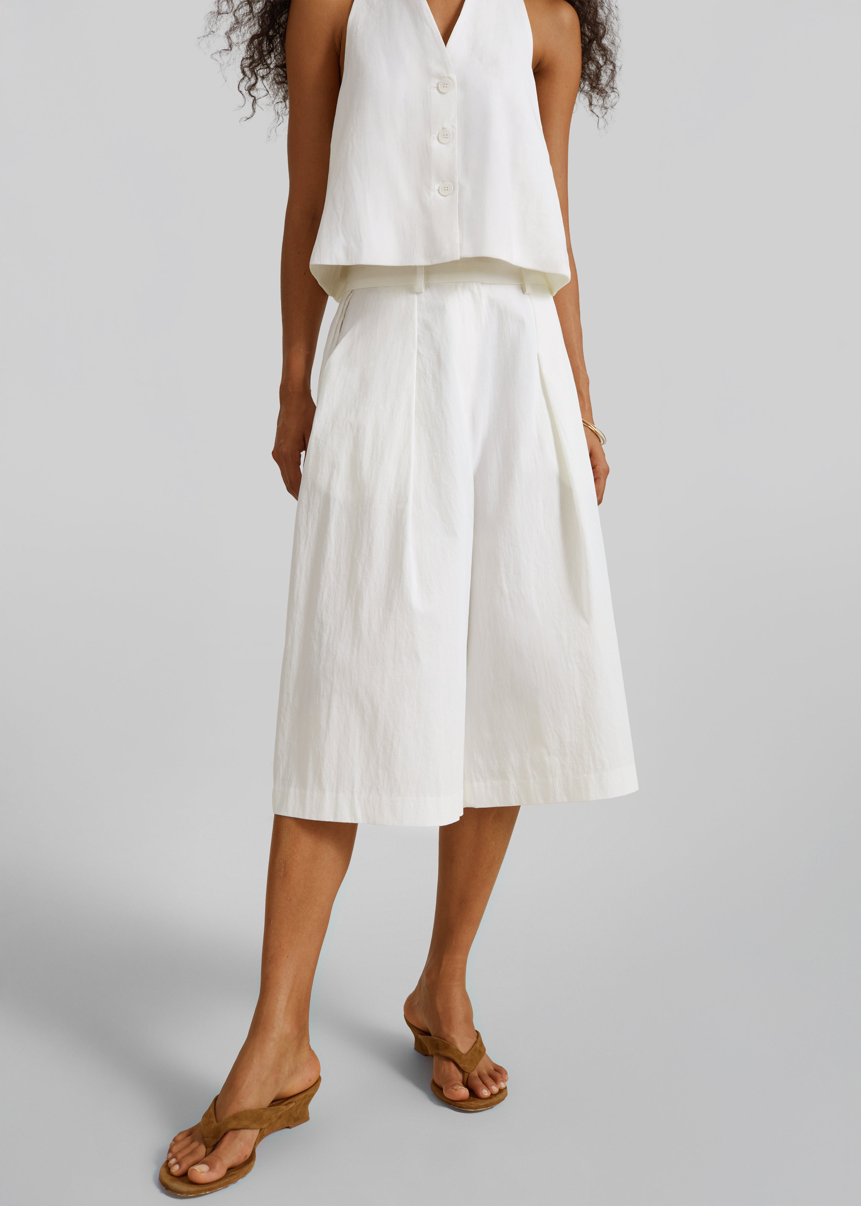 Aurea Wide Bermuda Shorts - Ivory - 4