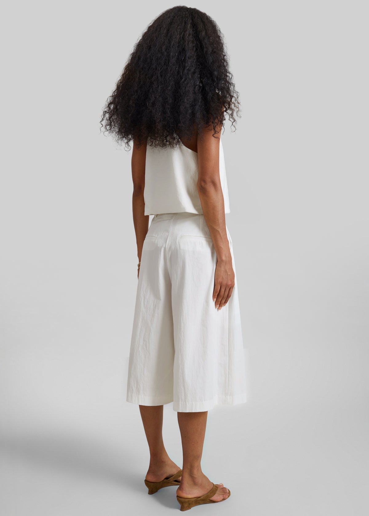 Aurea Wide Bermuda Shorts - Ivory - 7