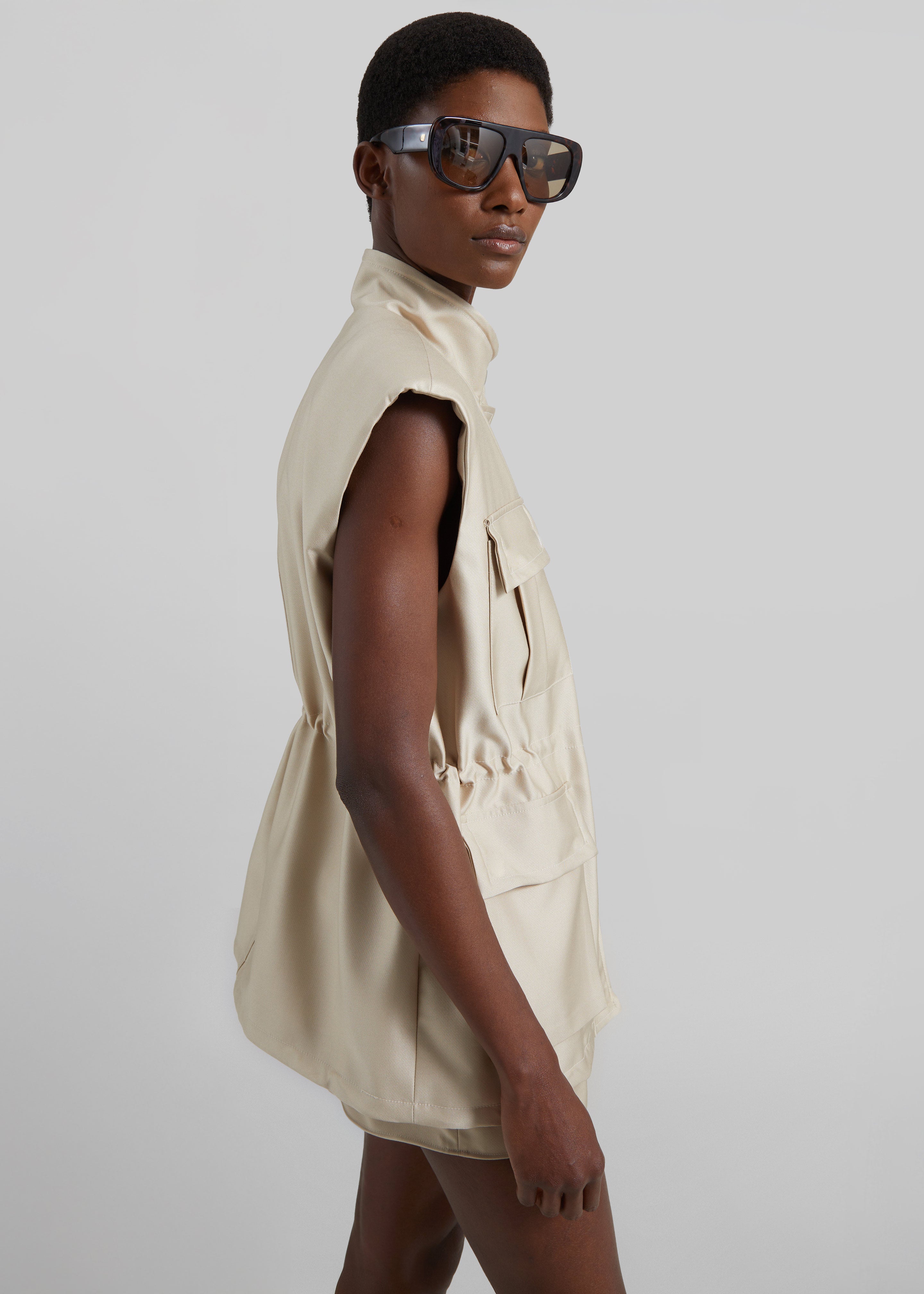 Avanca Wired Utility Vest - Beige – The Frankie Shop Europe