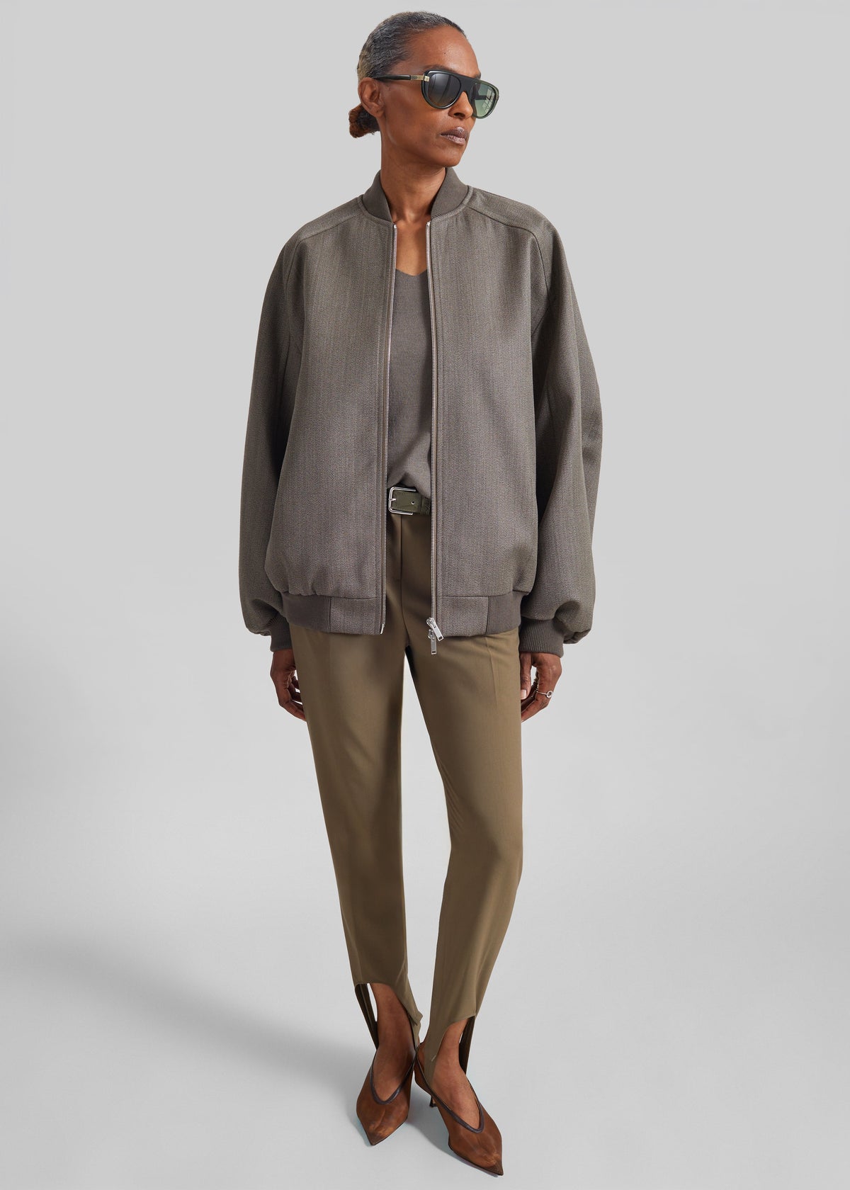 Averon Stirrup Pants - Dark Olive