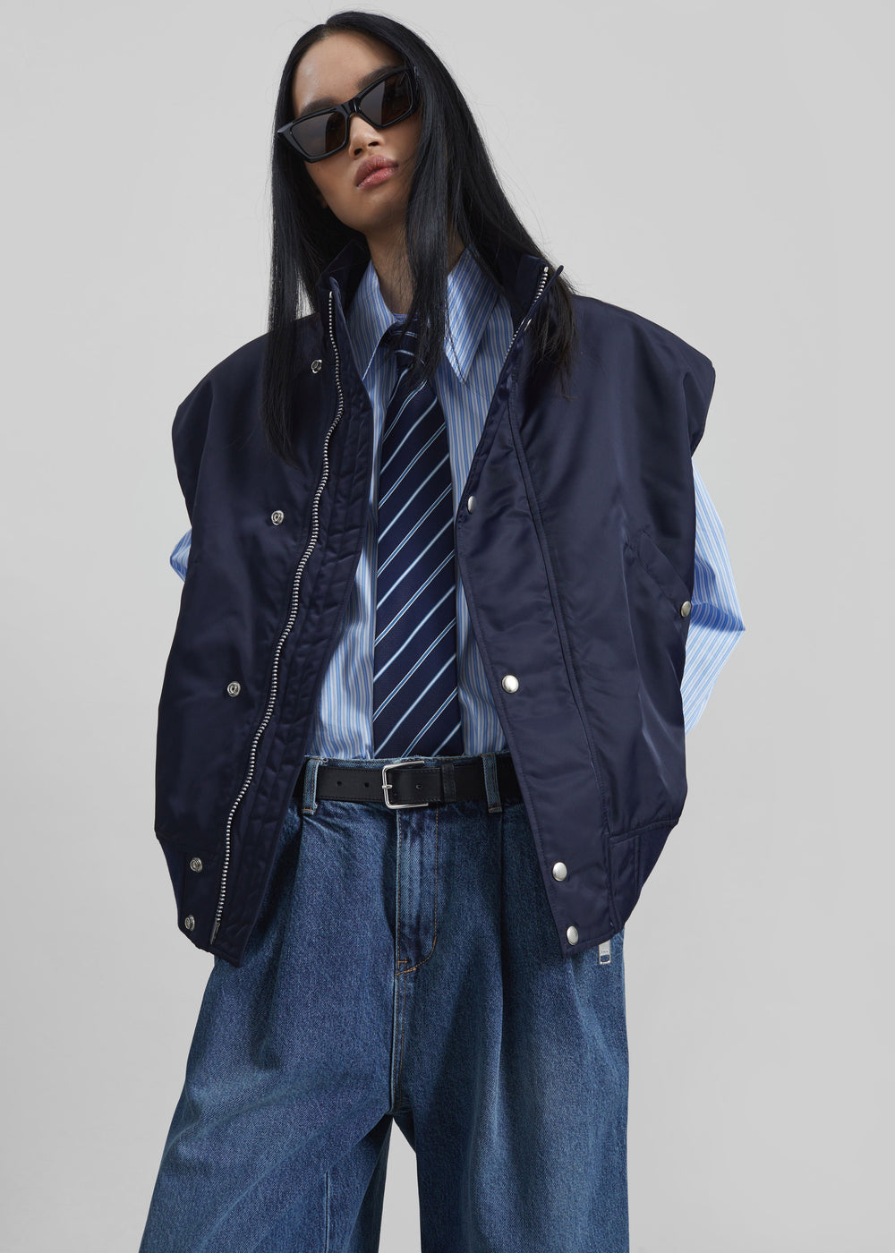 Aysen Sleeveless Bomber Jacket - Navy - 1