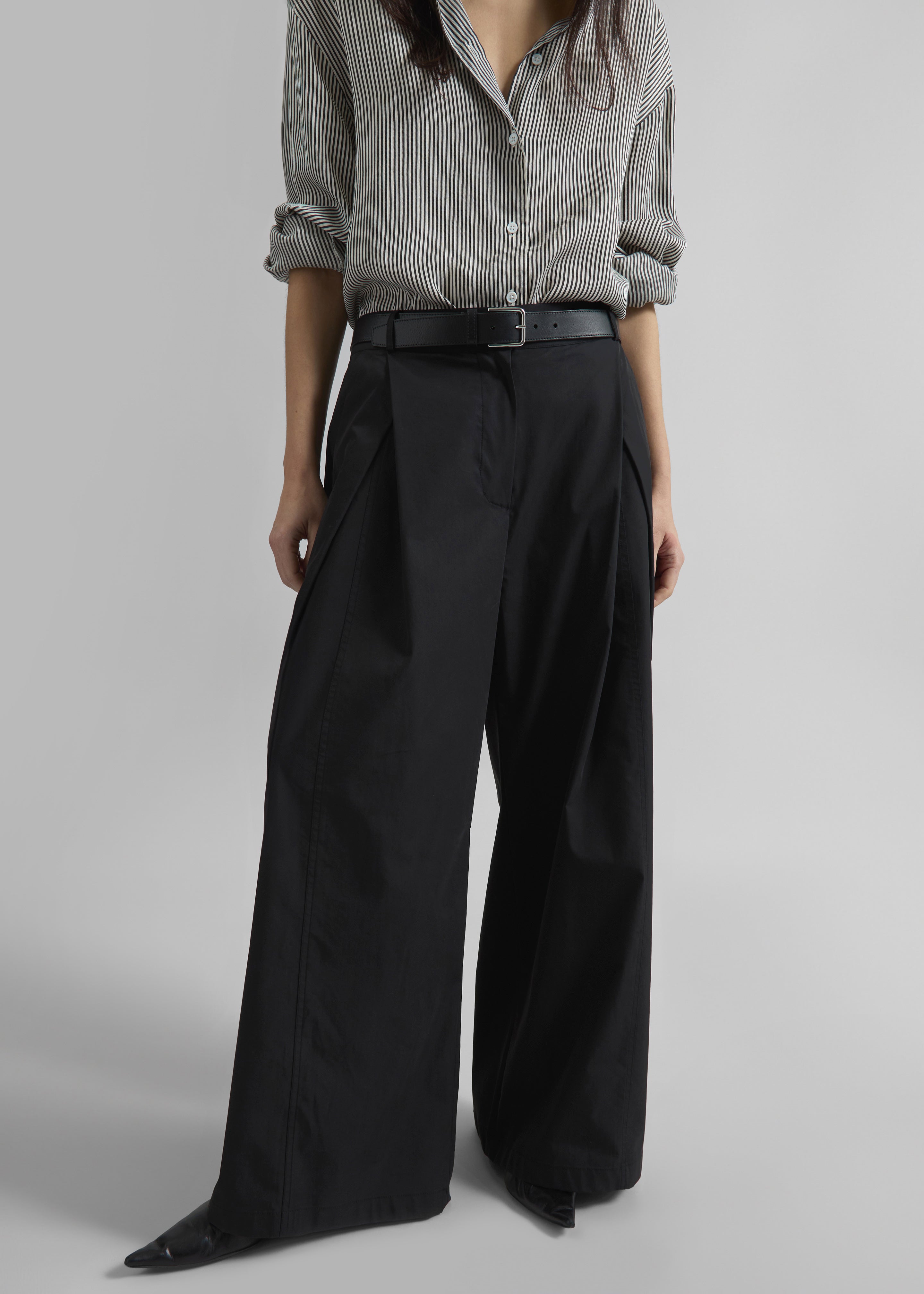 Ballia Pleated Pants - Black - 4