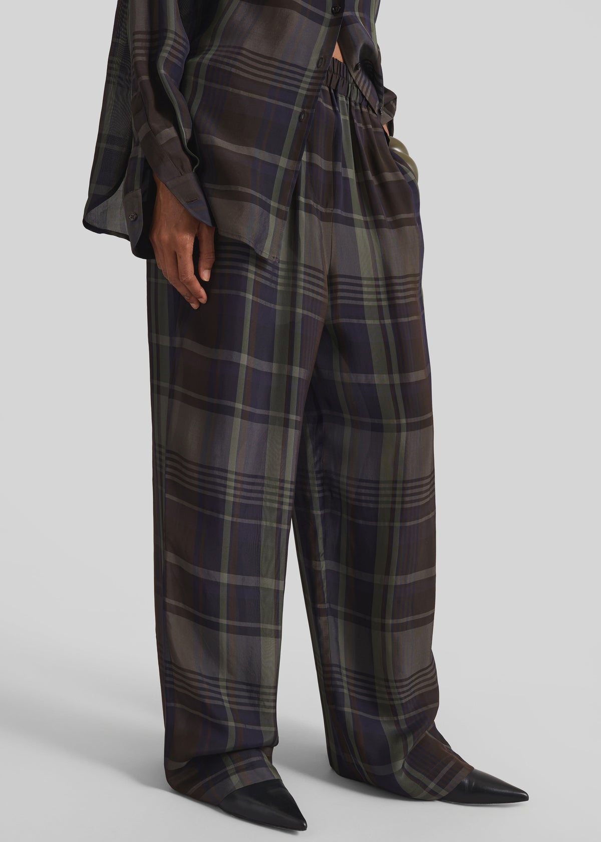 Baxter Sheer Fluid Track Pants - Navy Tartan - 5