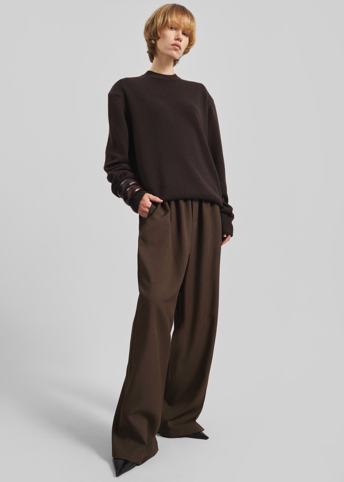Baxter Track Pants - Dark Brown - 8