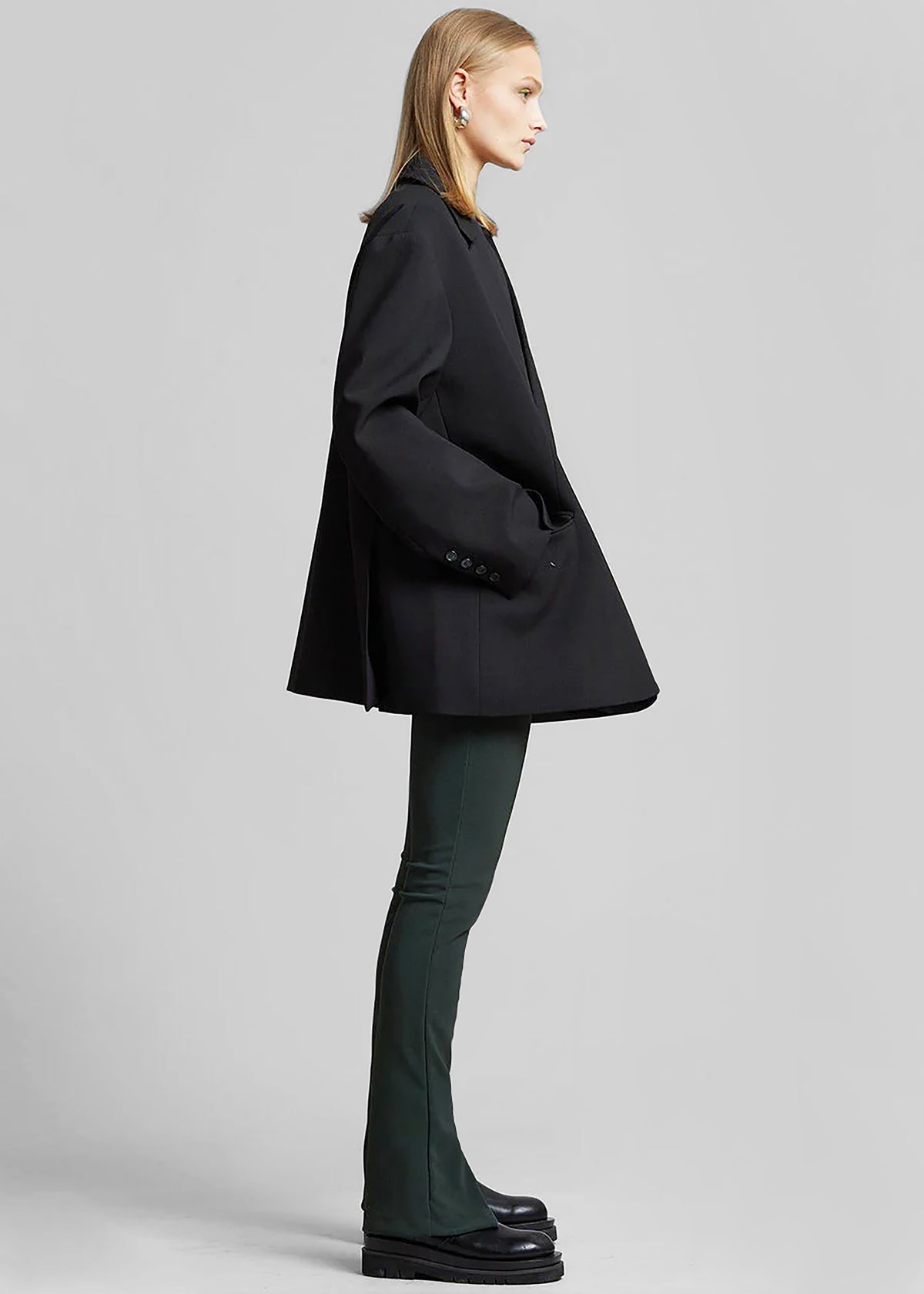 Bea Blazer - Black - 3