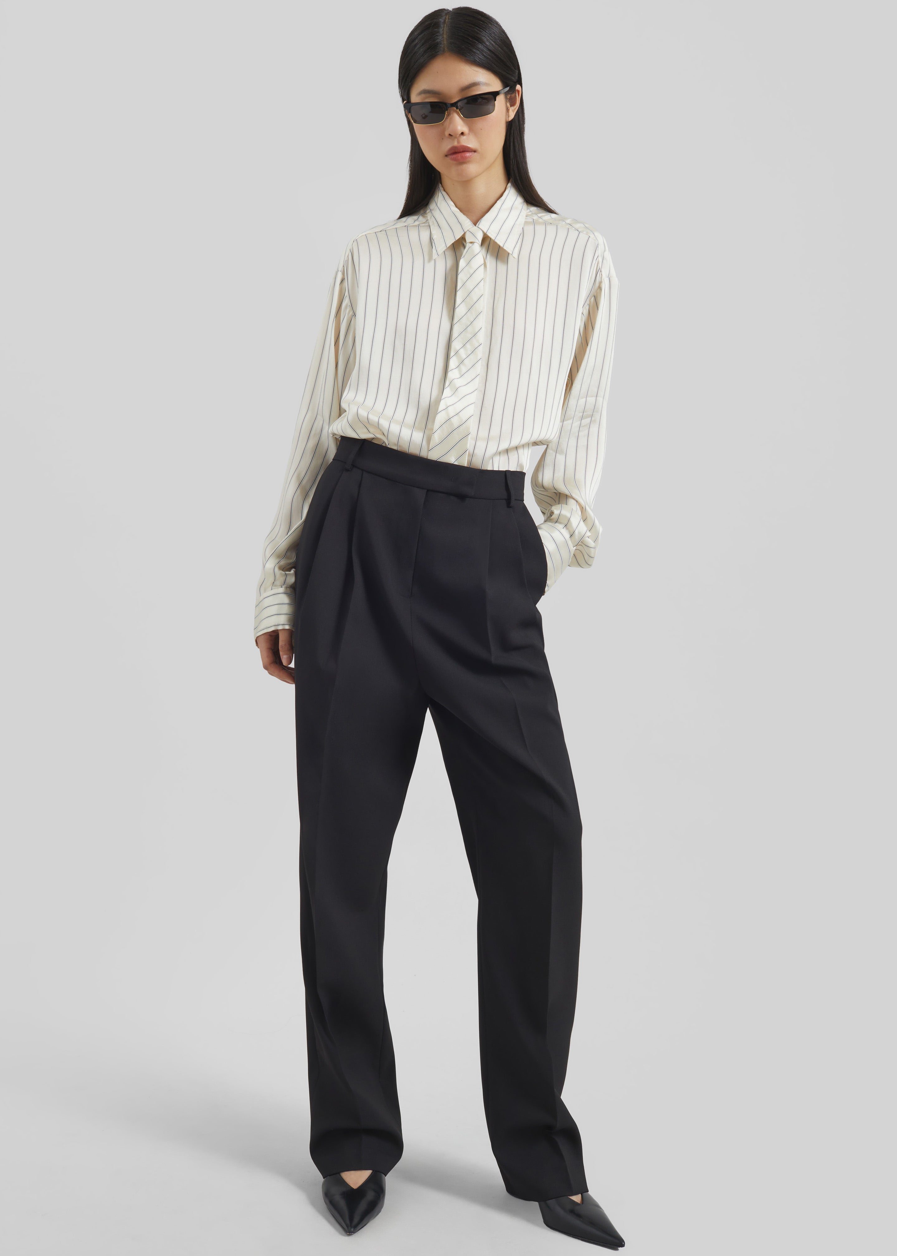 ★E.B.M★ Belted Pleated Pants EMP3WPT030 7363238_891_f_f_cubus_l__891_f