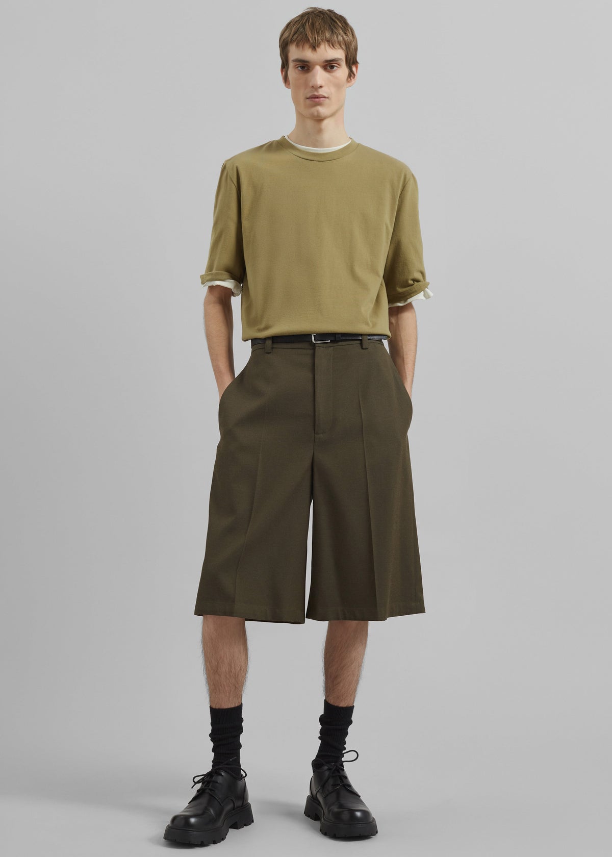 Belgrave Bermuda Shorts - Army Green - 1