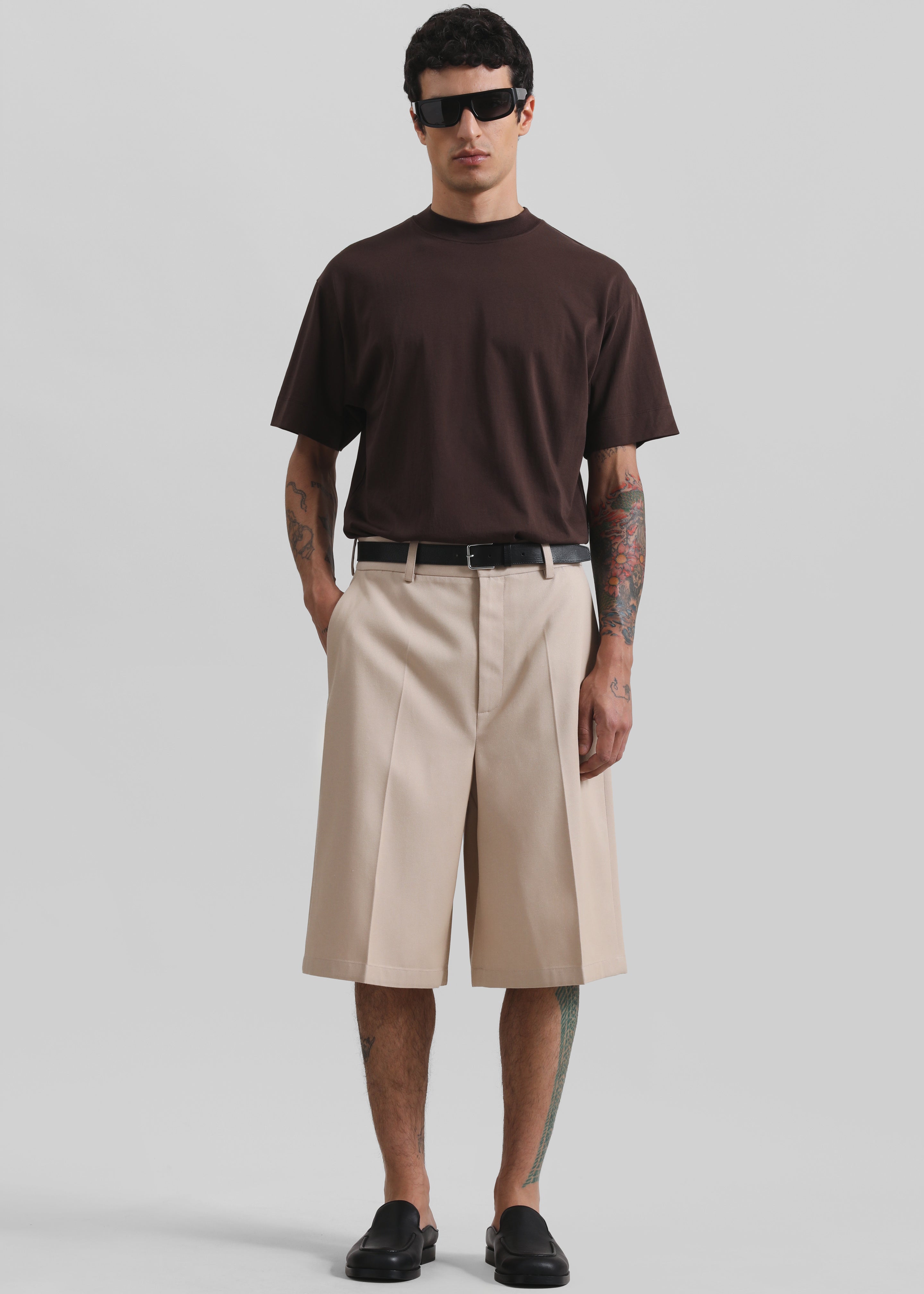 Belgrave Bermuda Shorts - Beige - 8