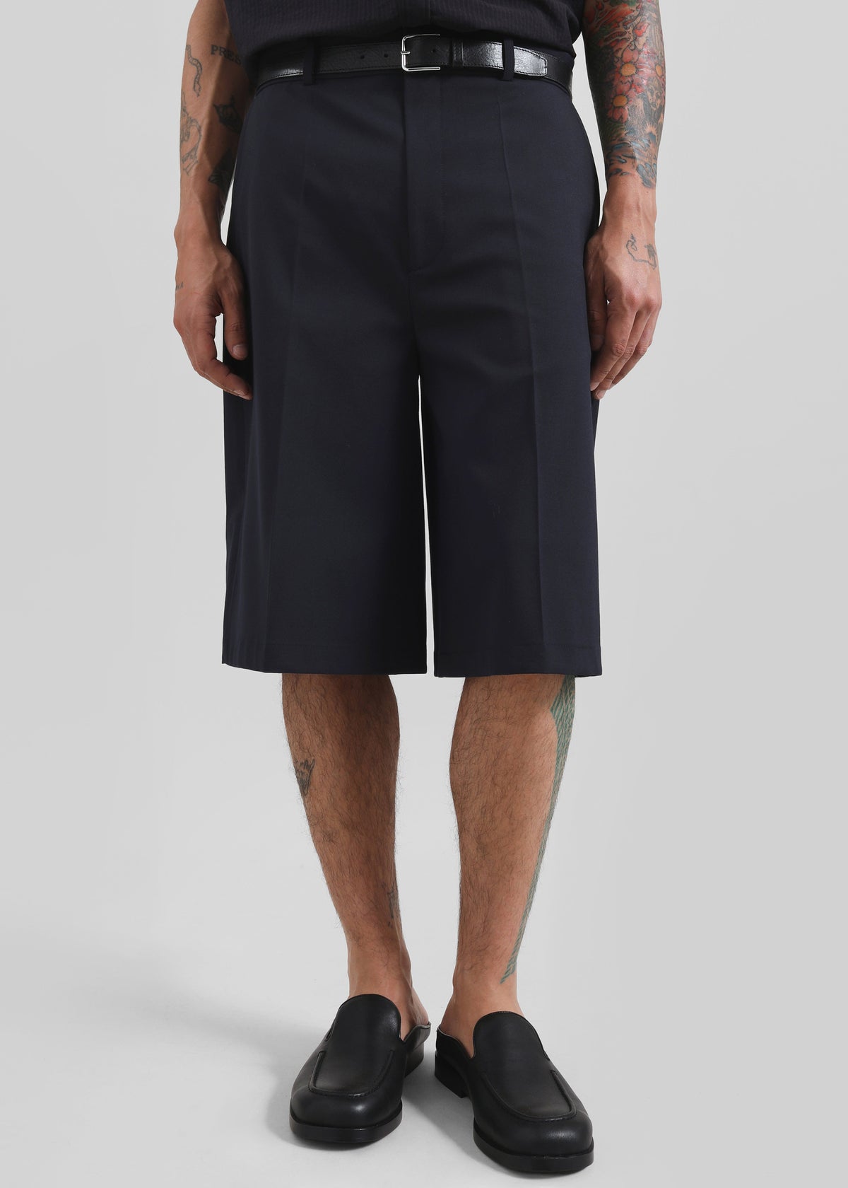 Belgrave Bermuda Shorts - Navy - 1