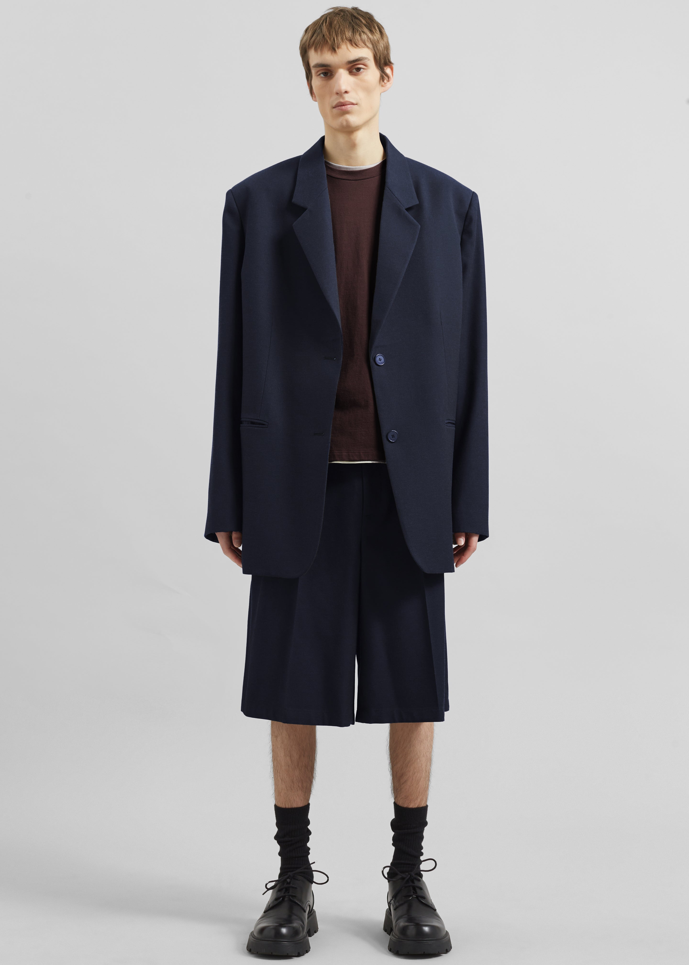 Belgrave Bermuda Shorts - Navy - 11